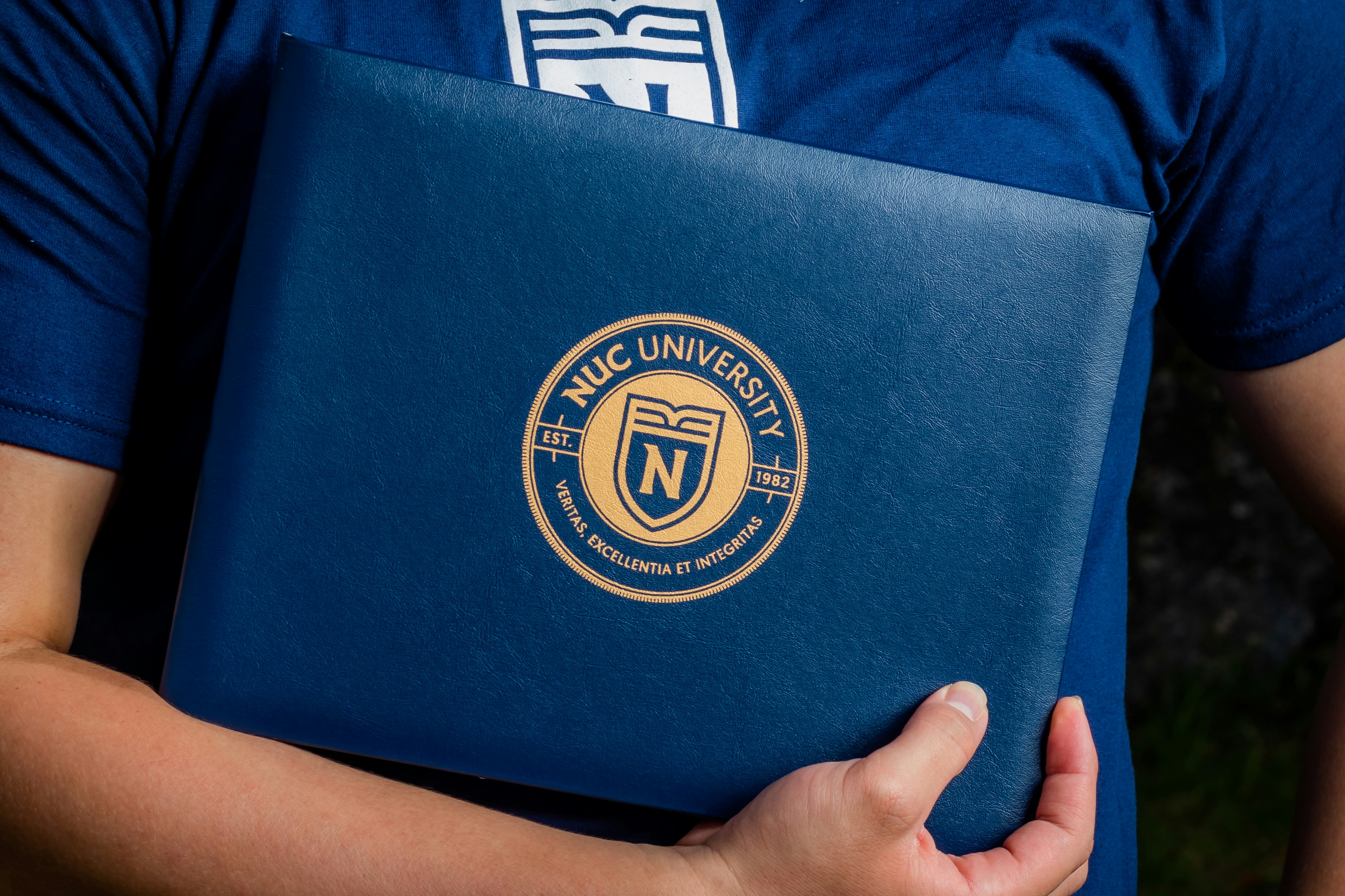 Formations diplômantes en médecine