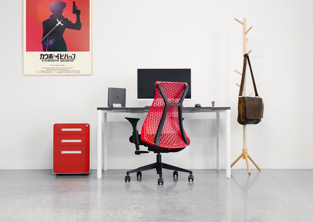 red and black office rolling chair