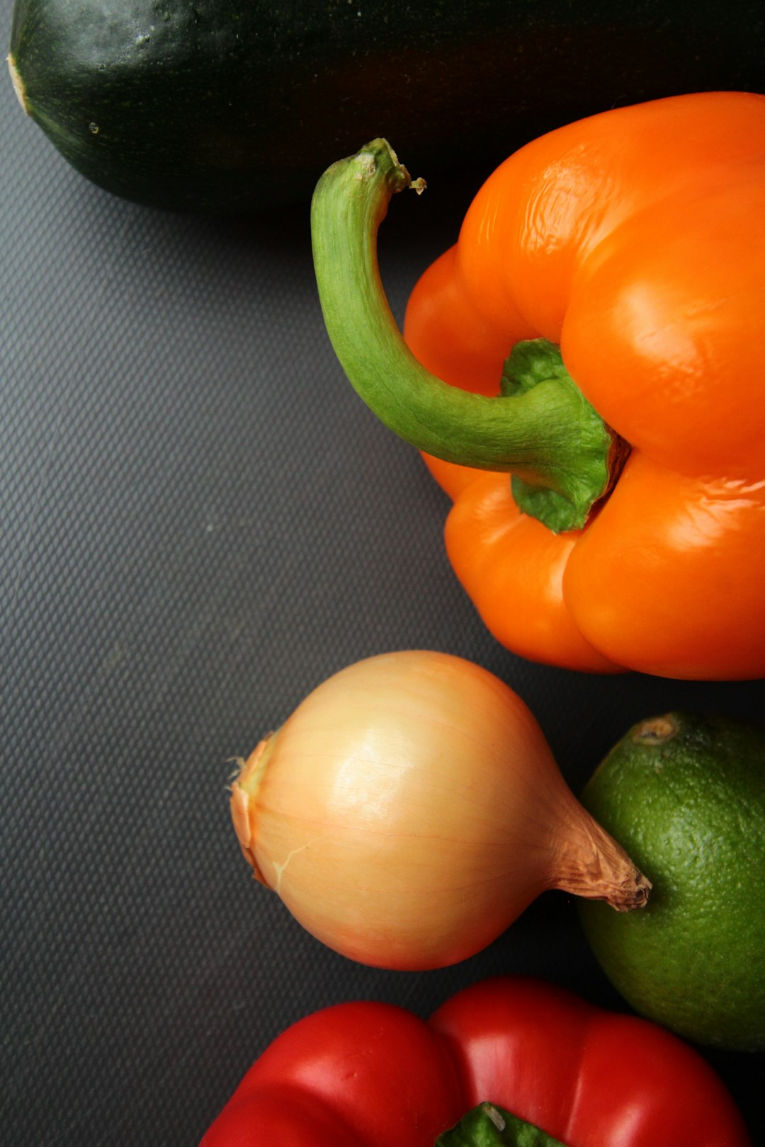 red and green bell pepper