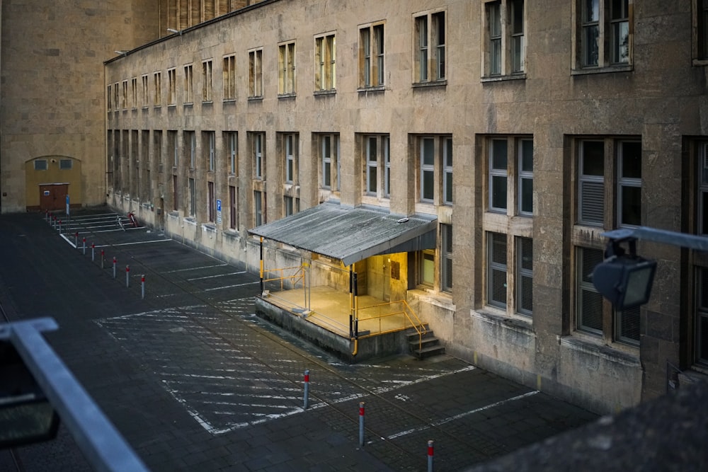 brown concrete building during daytime