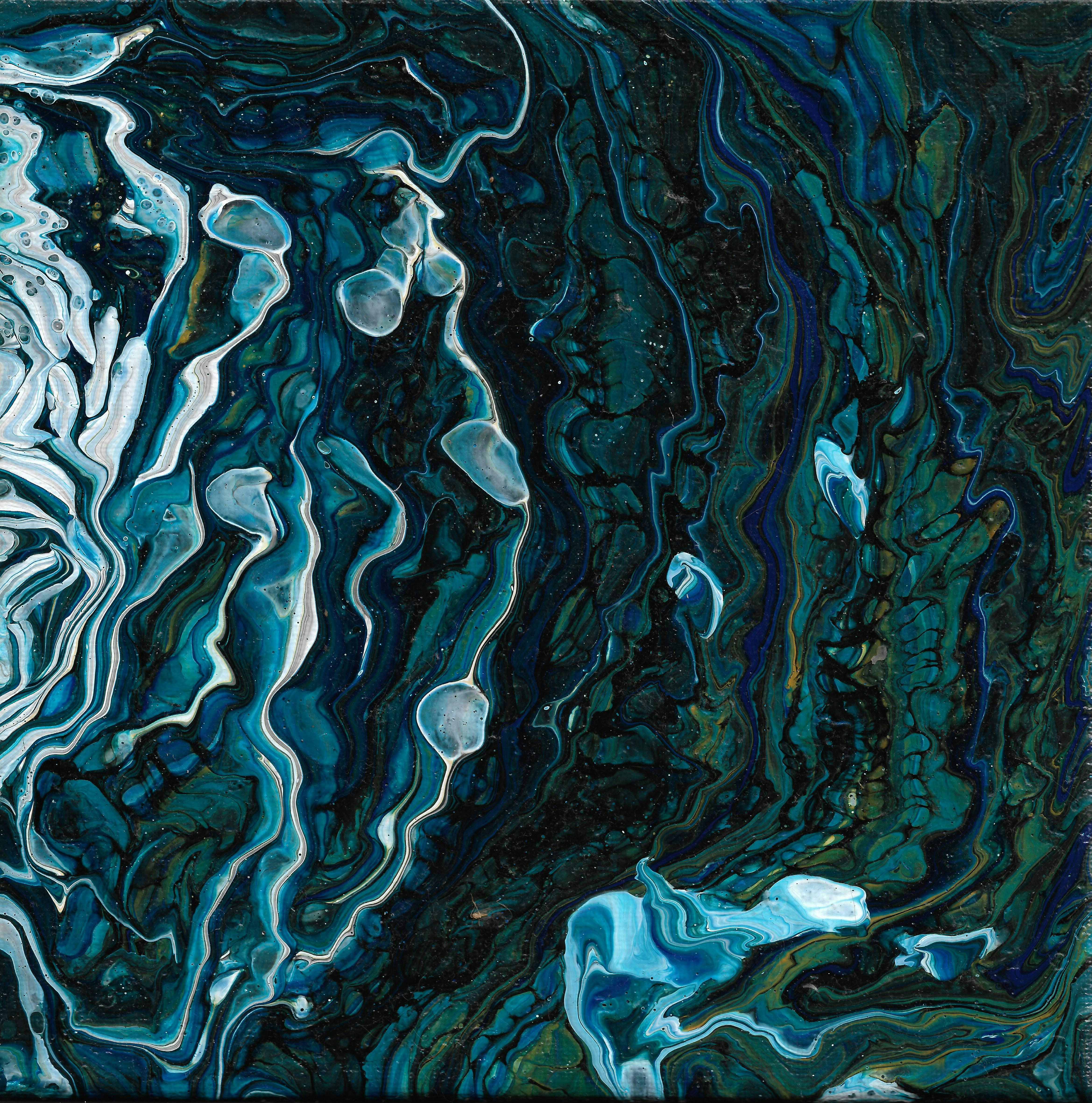 Photo by shamjallaludin