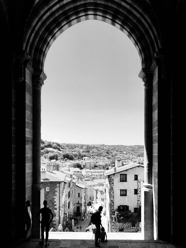 What to See in Le Puy-en-Velay: A Travel Guide to this Charming French Town