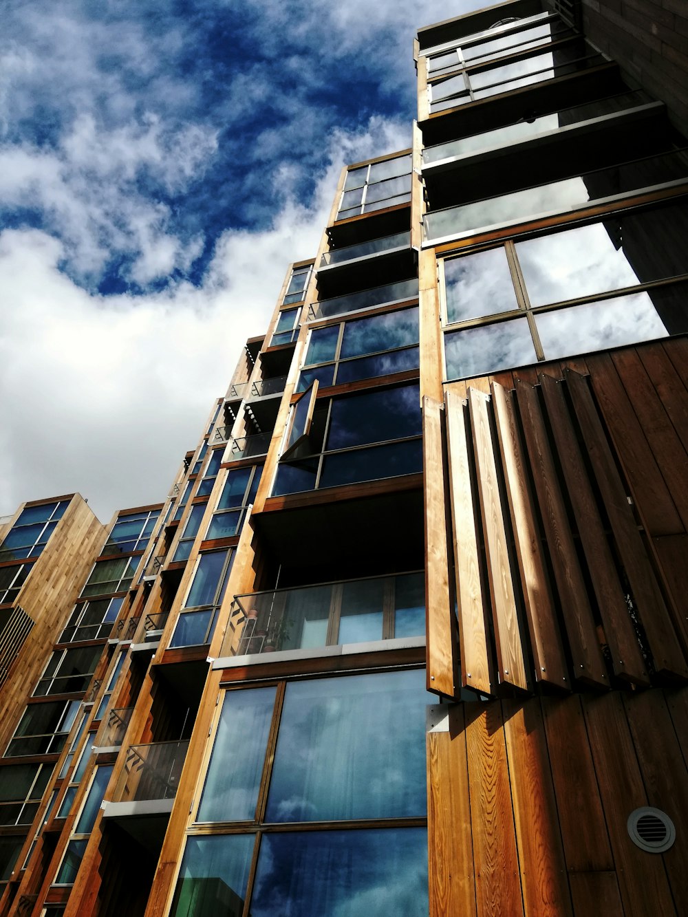 brown wooden building under blue sky during daytime