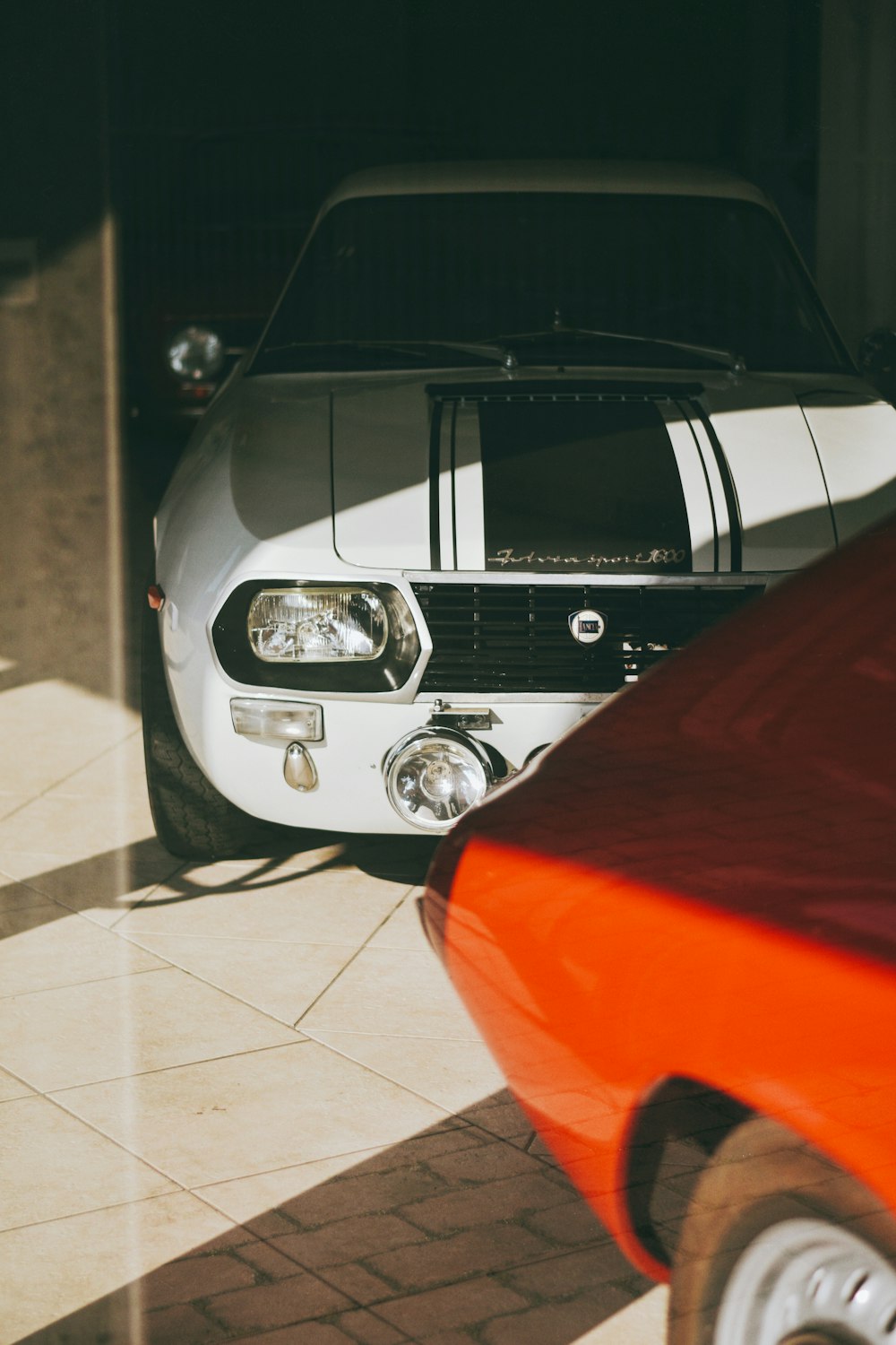 white bmw m 3 coupe