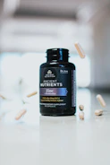 vitamin b 12 vitamin bottle