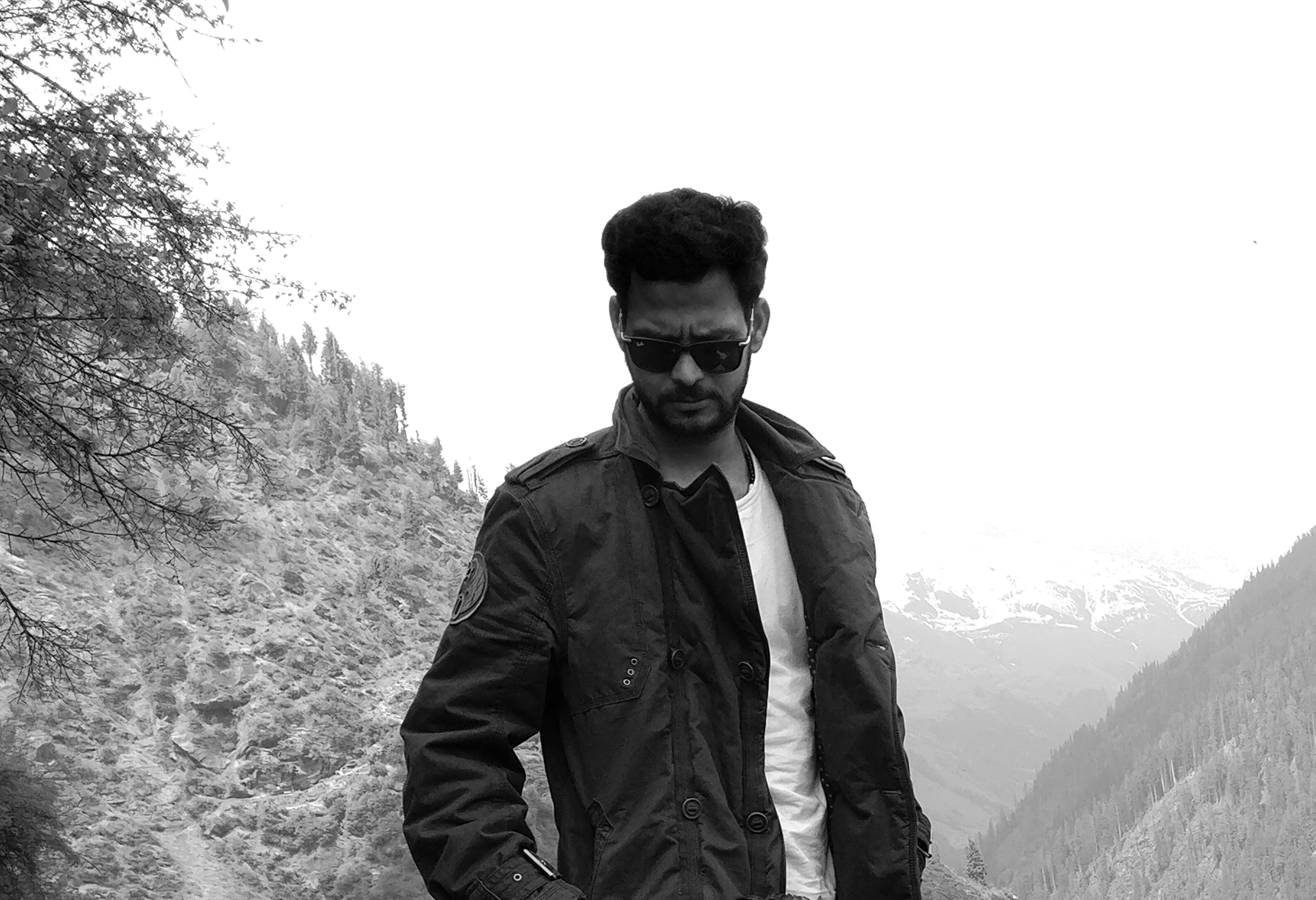 物への執着を手放す方法｜心理的依存からの脱却術関連画像