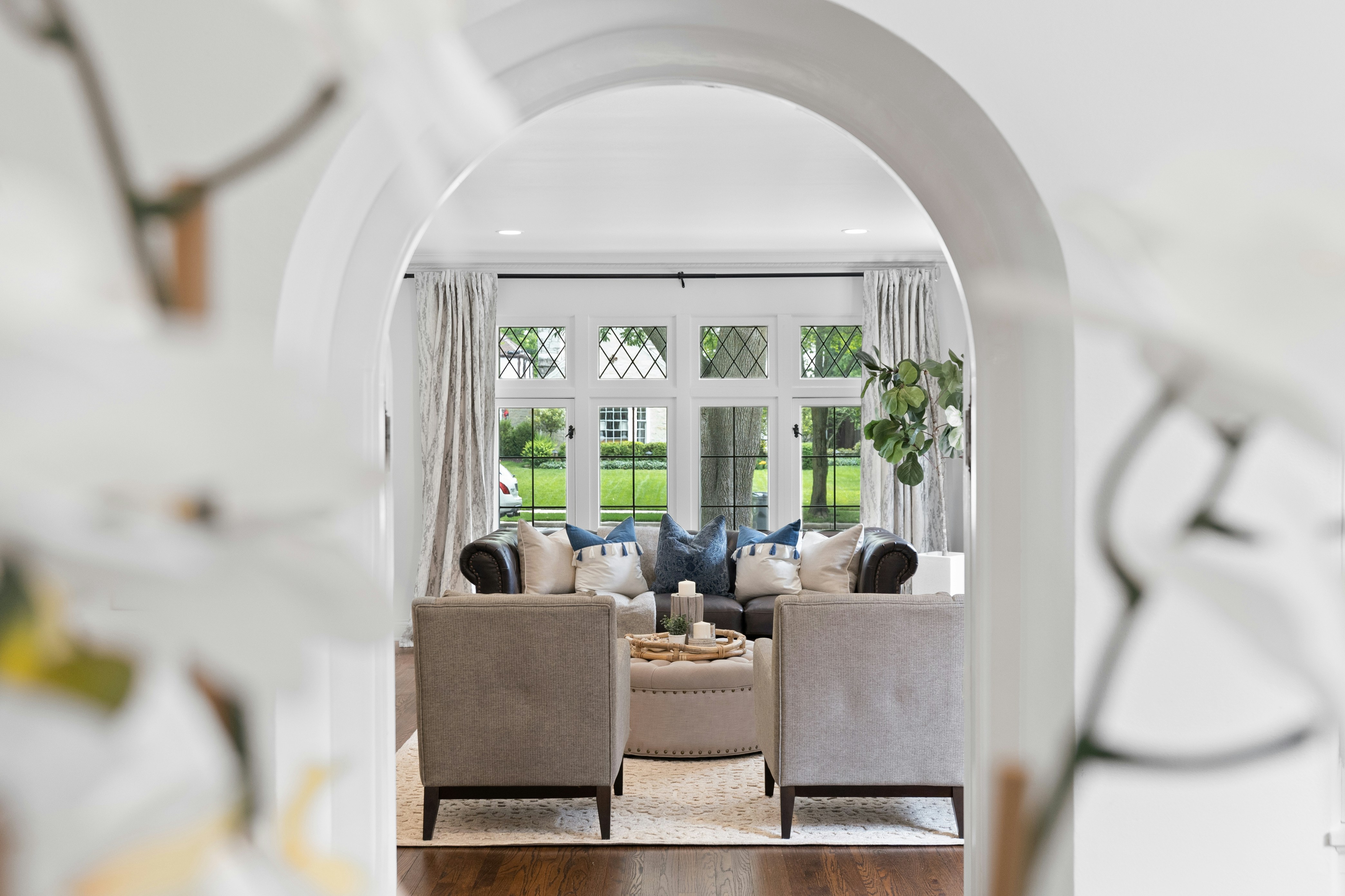Transforming Your Drawing Room: Key Ideas for Inspiring Interior Design