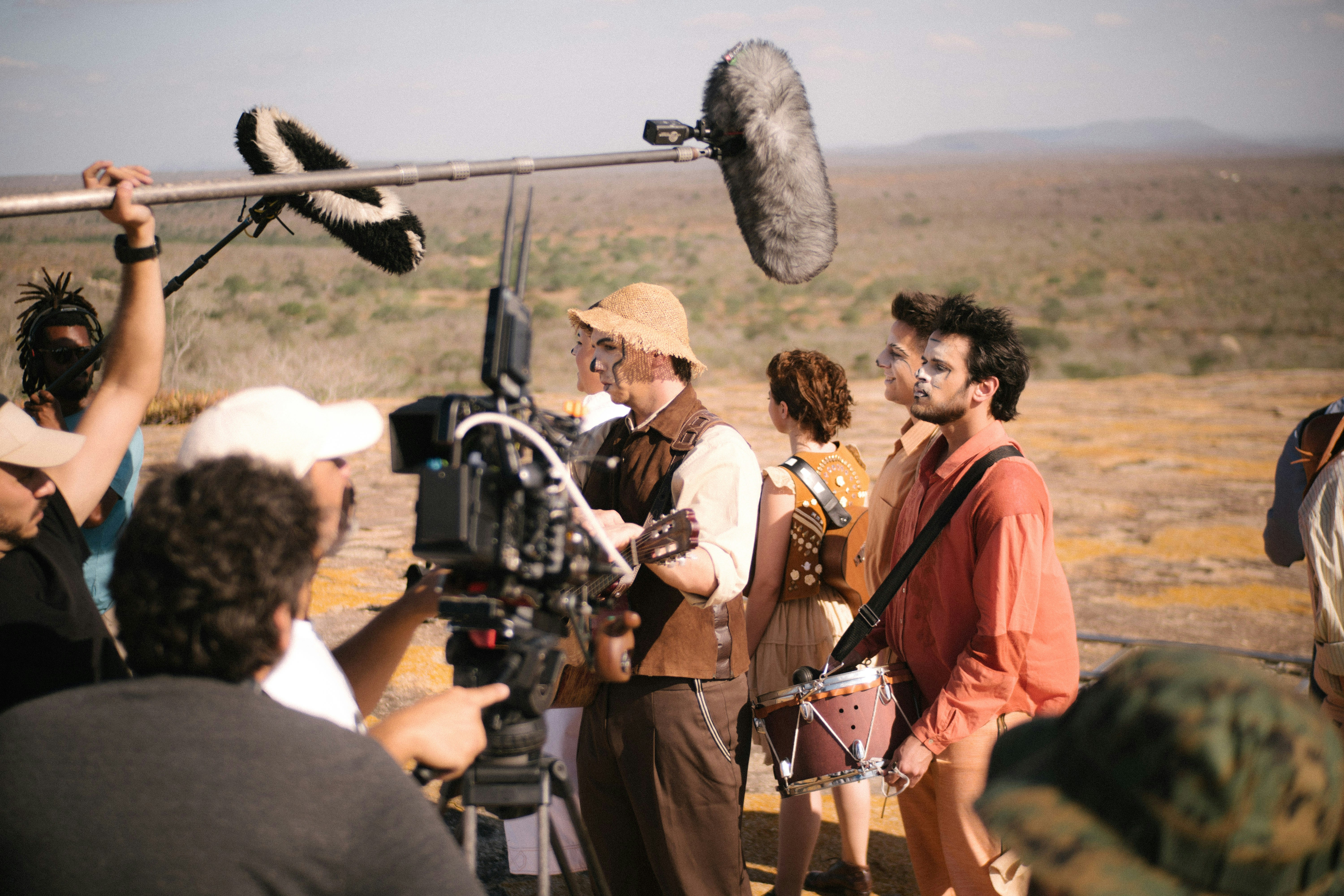 🚀 Free Just A Minute Entry, $100k NatGeo Grant & $329k Netflix Job 