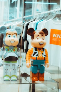 2 boy in blue and white suit cartoon character
