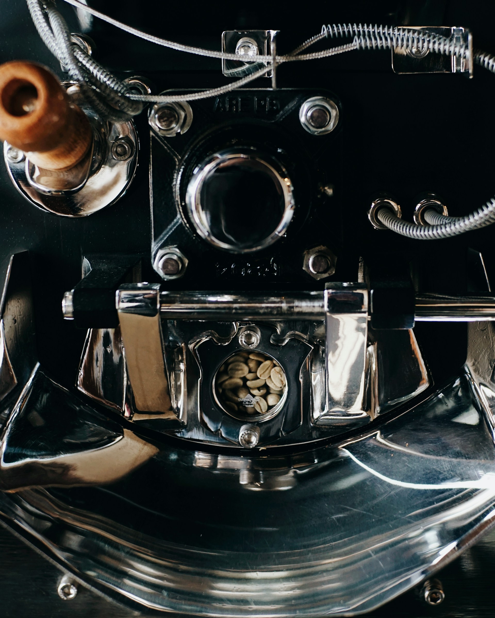 black and brown leather padded tub sofa