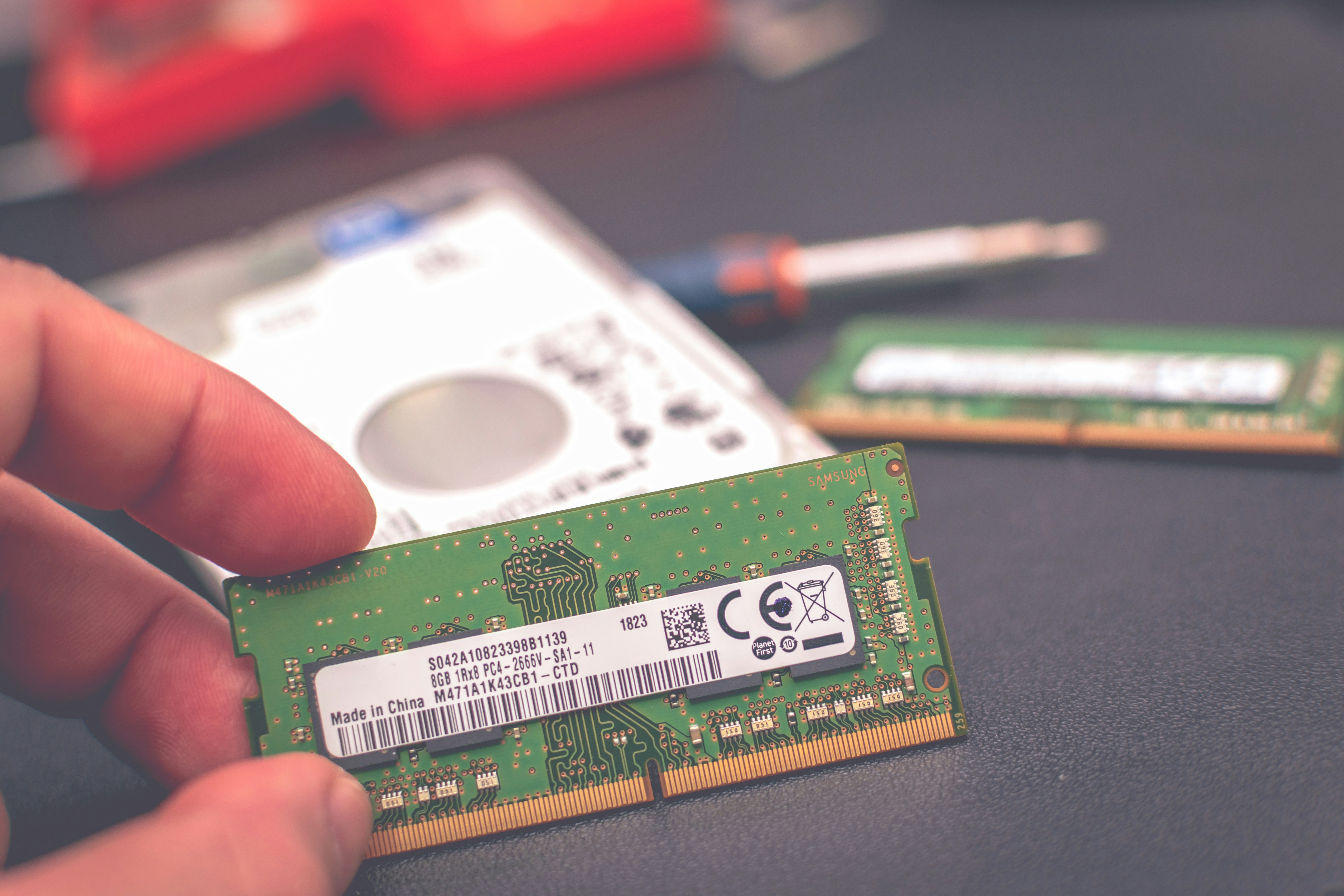 Adding RAM and SSD to a computer