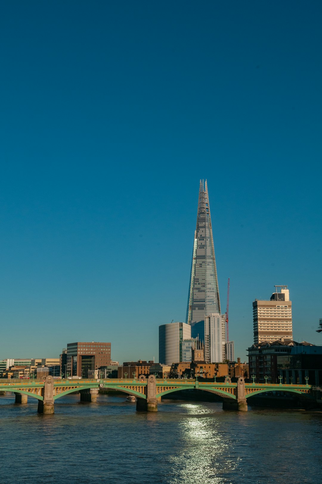 high rise building under blue sky during daytime