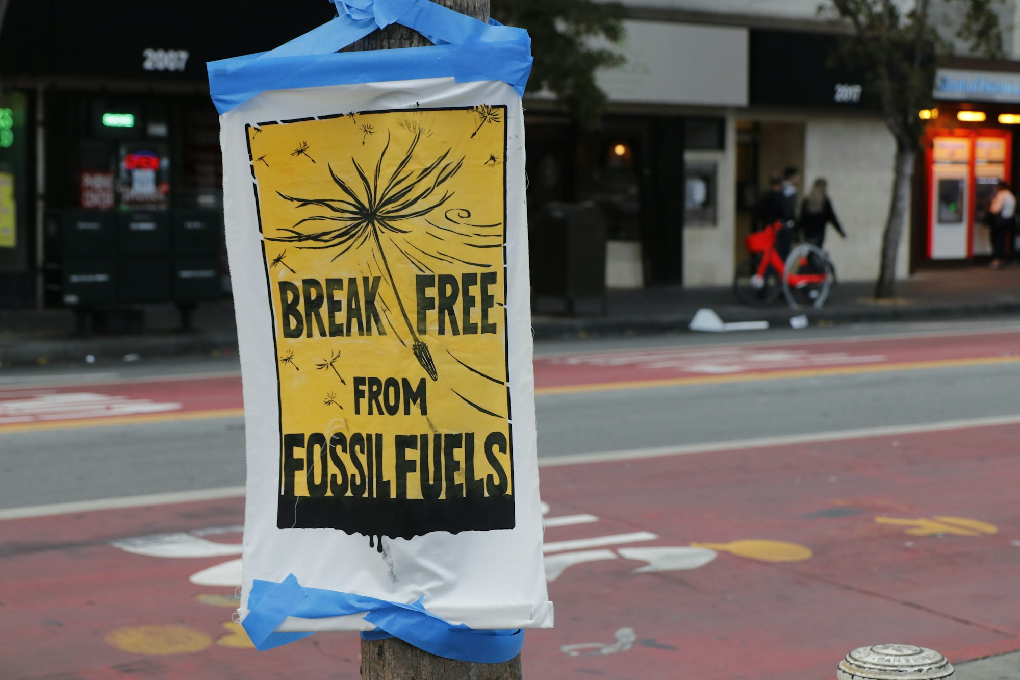 The Fossil Fuel Energy Cliff and the Great Oversimplification