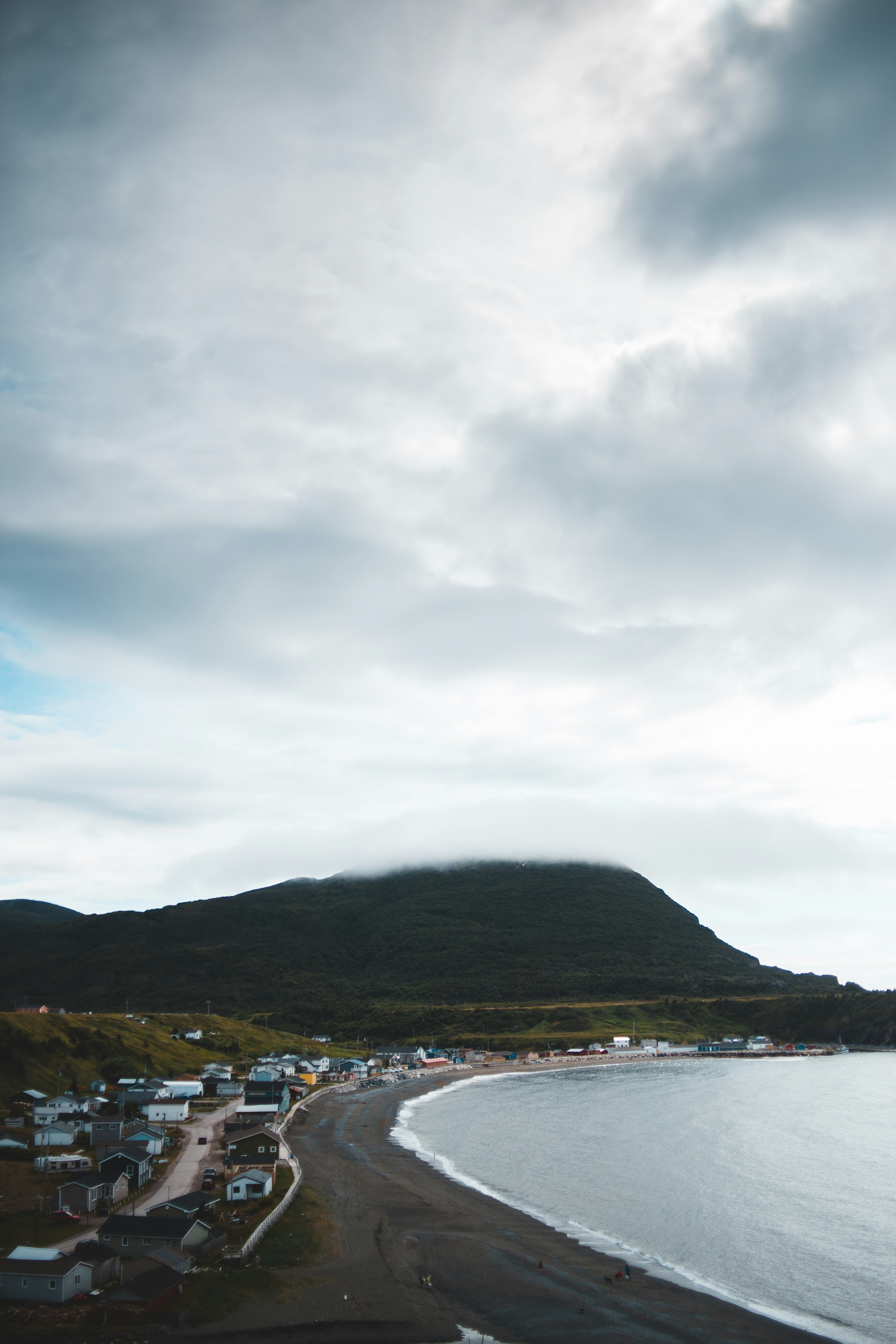 Photo by introspectivedsgn