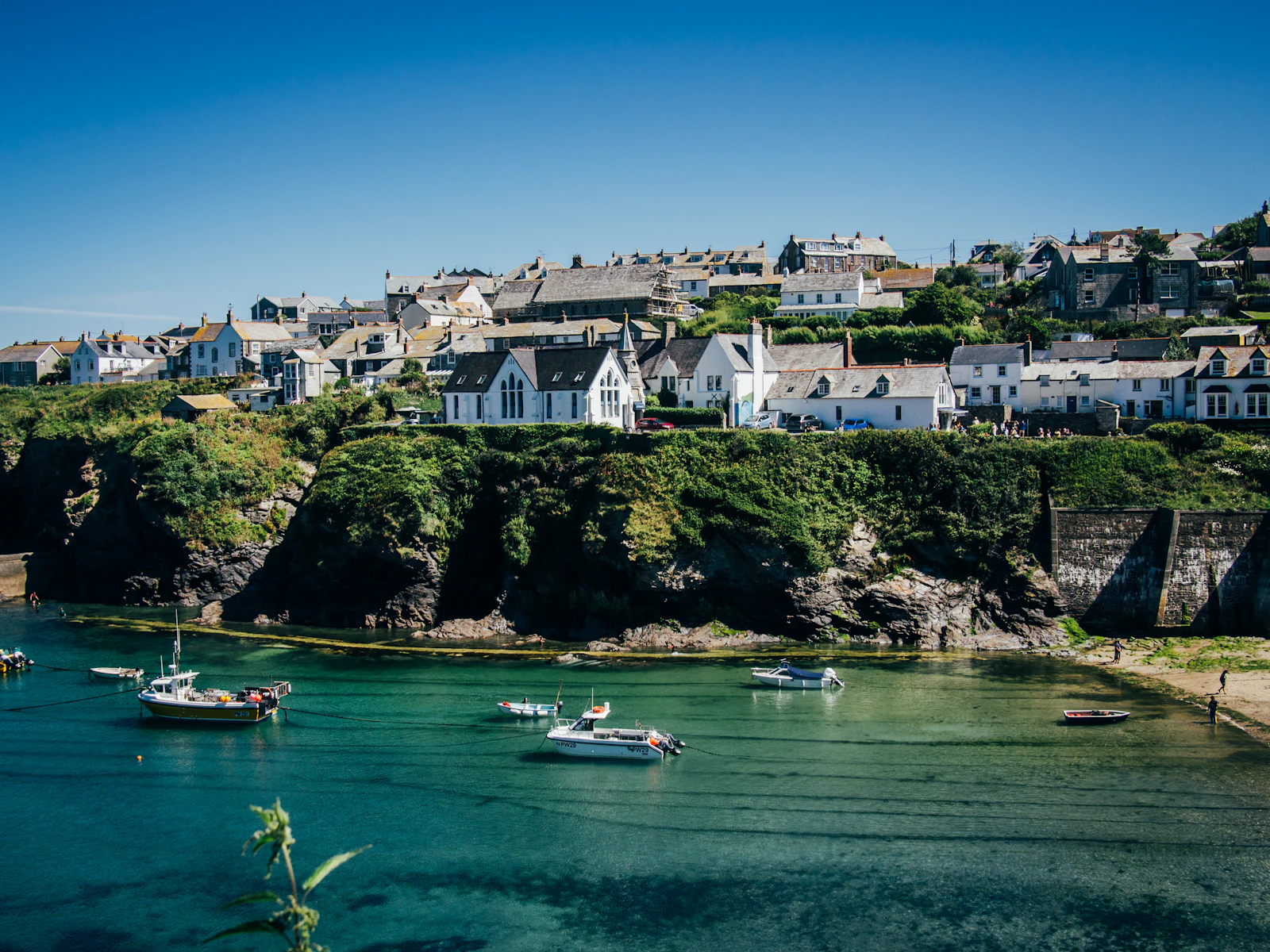 The harbour and stone cottages of Port Isaac on the north Cornwall coast.