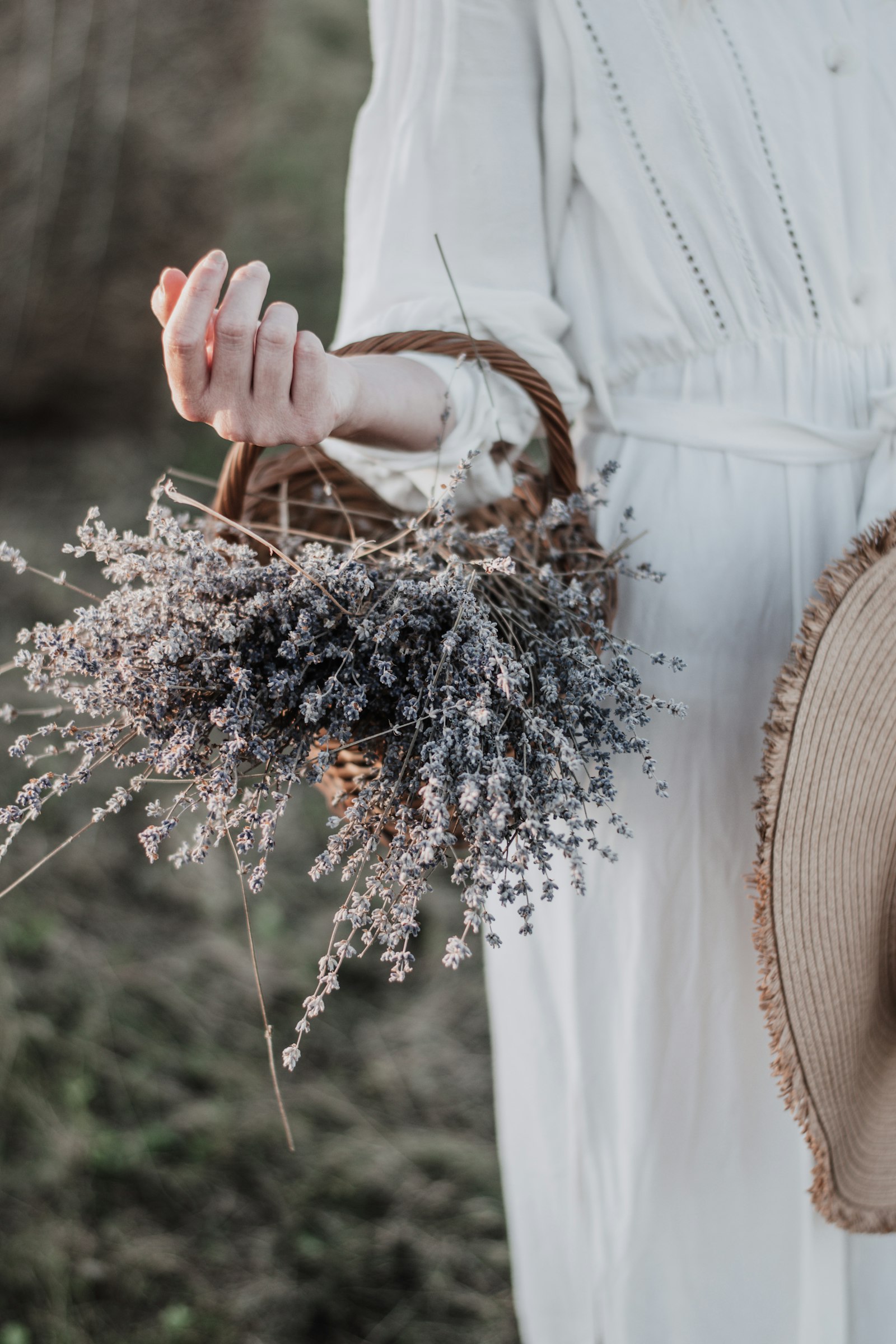 Nikon D5600 + Nikon AF-S Nikkor 50mm F1.8G sample photo. Person holding white and photography