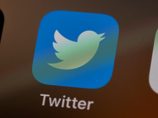 Changes at Twitter Affect Developers, VTubers Alike