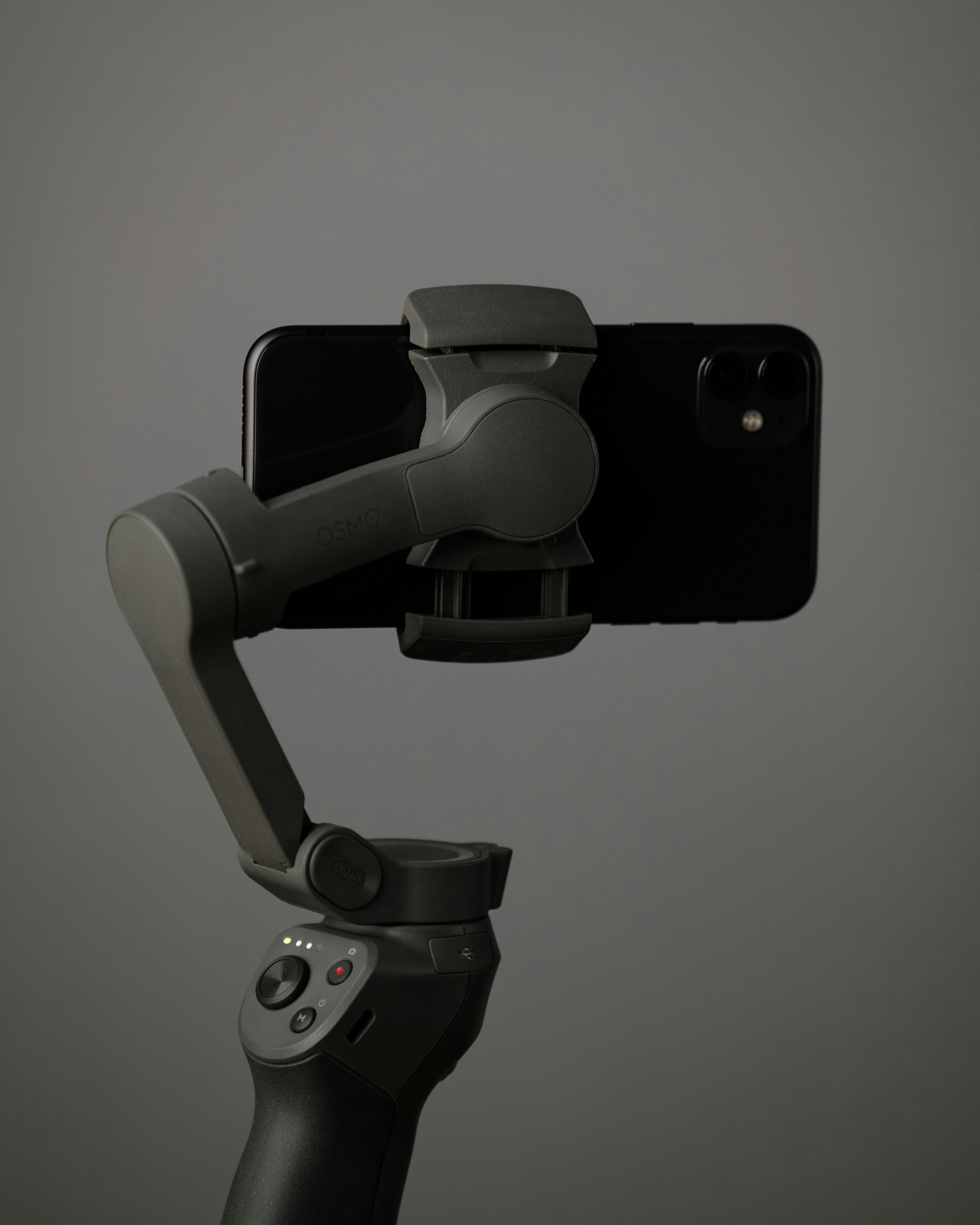 black and gray dslr camera