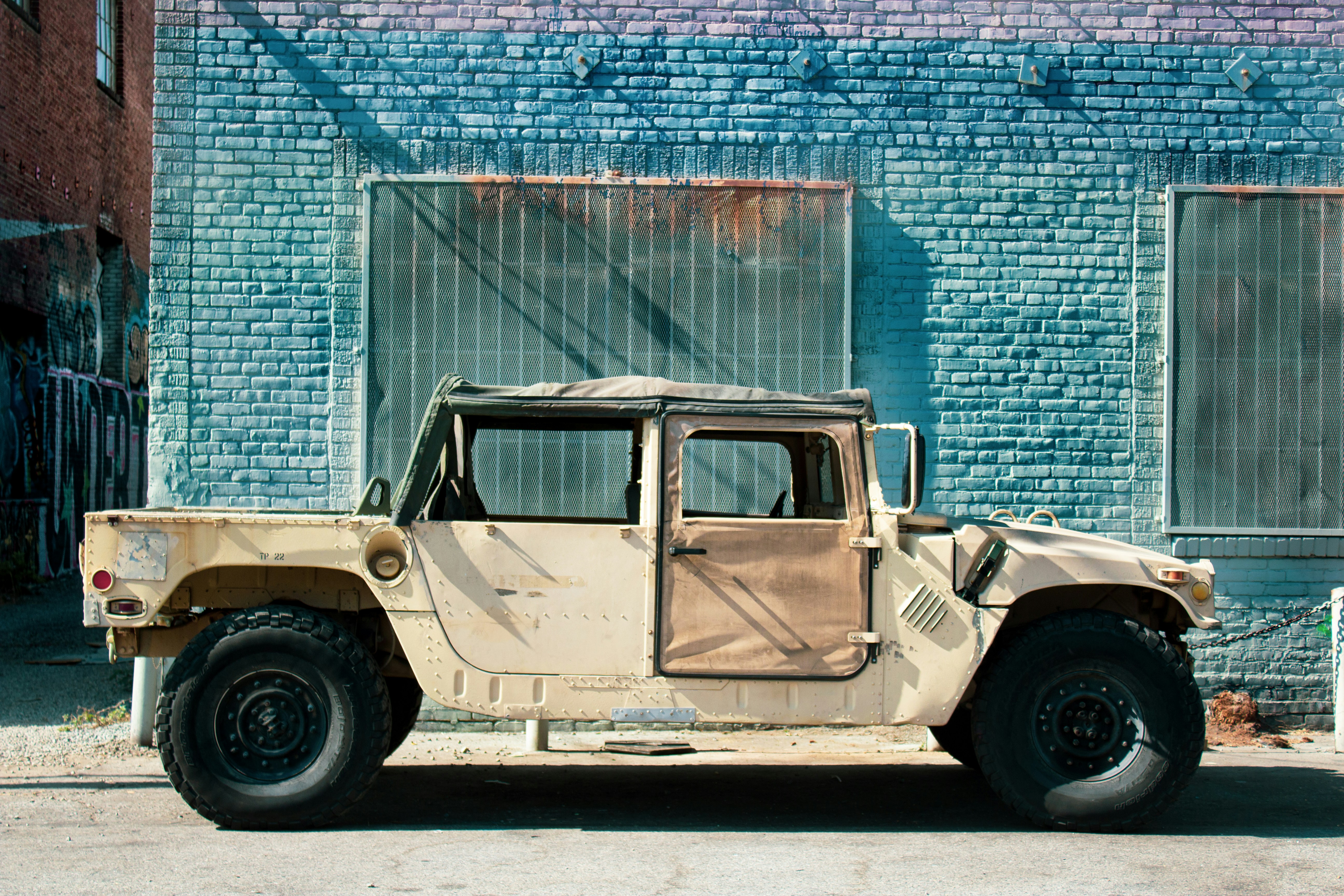 hummer in the arts district