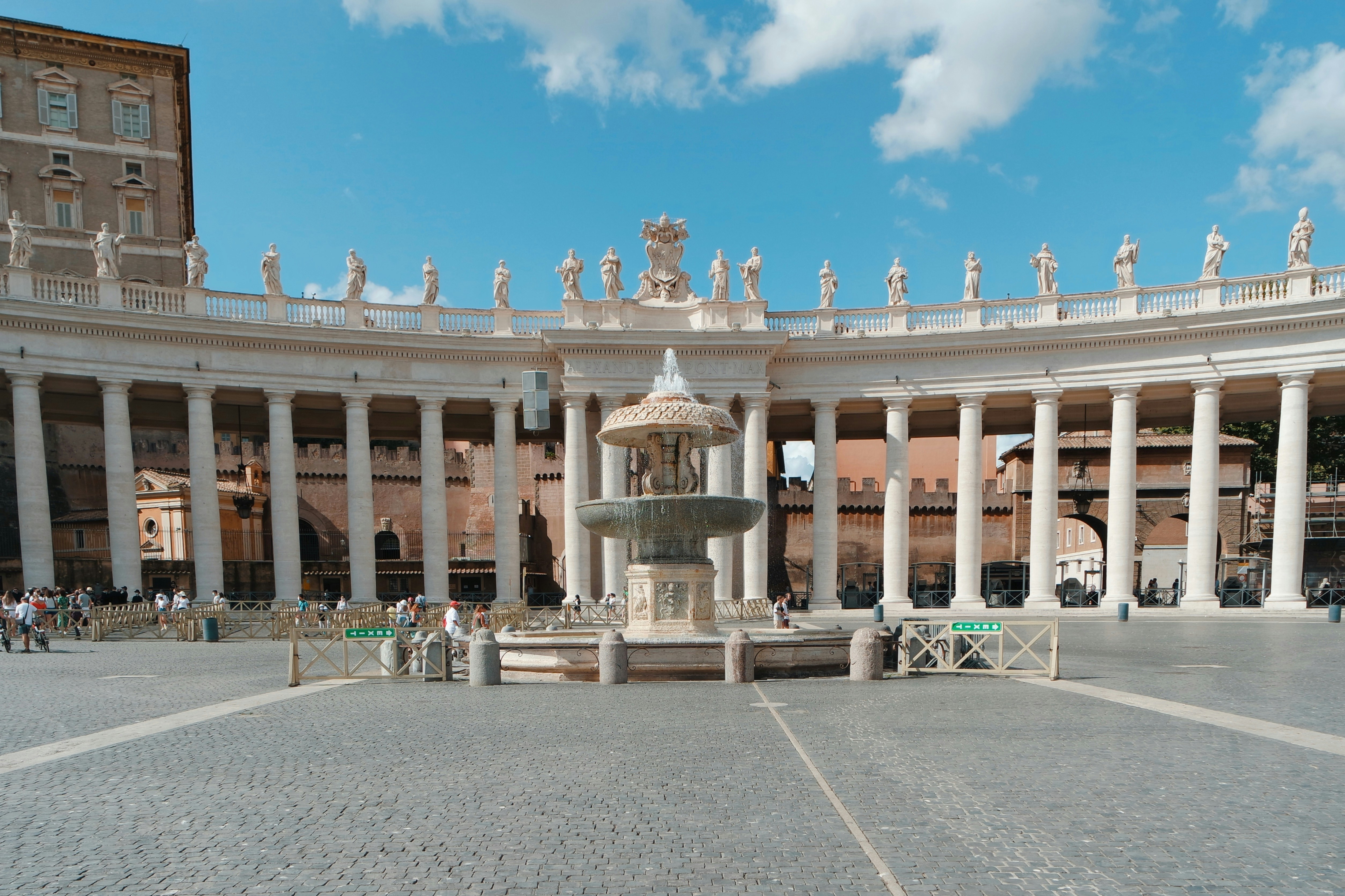 Bernini colonnade Piazza San Pietro midday