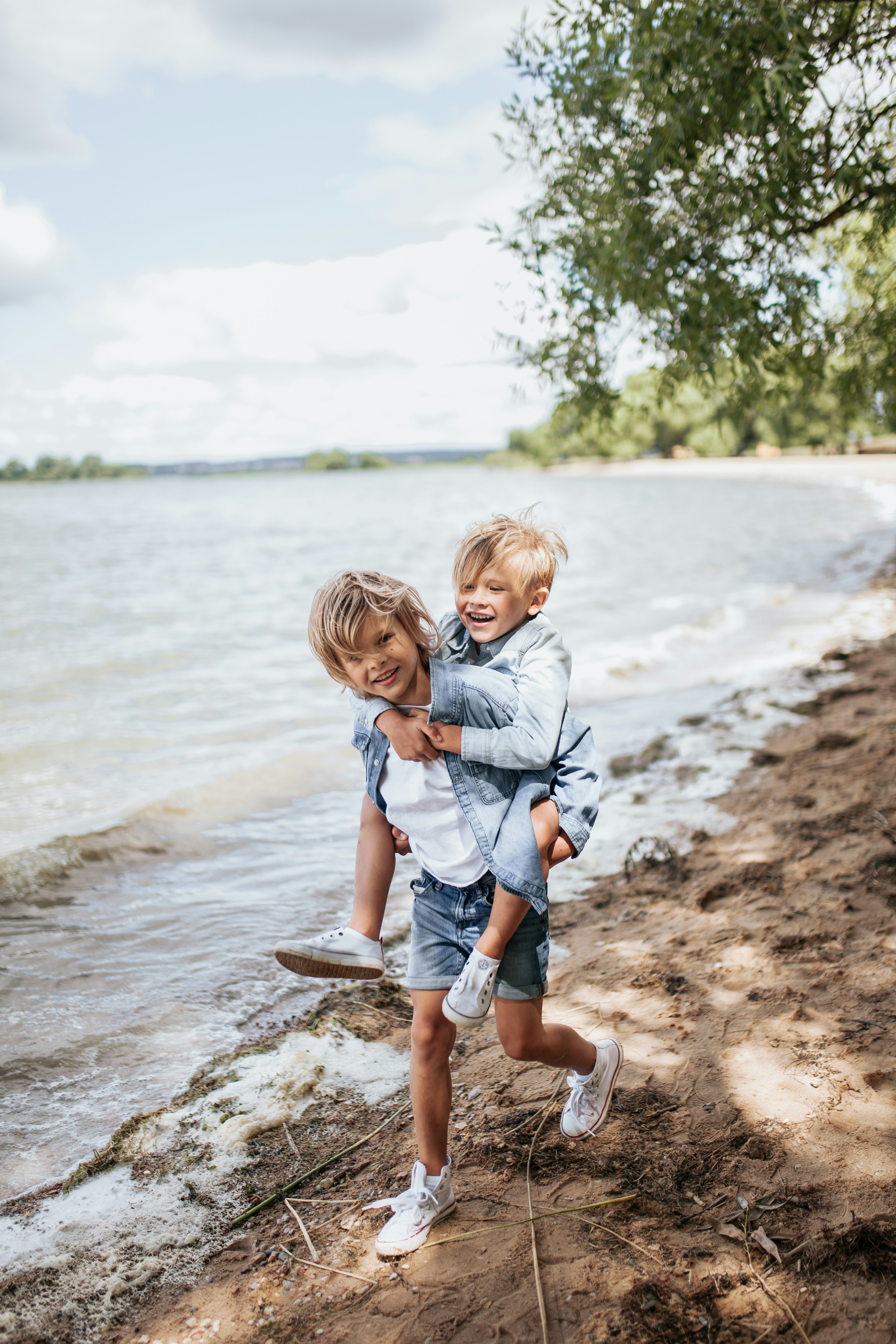girl dungaree shorts