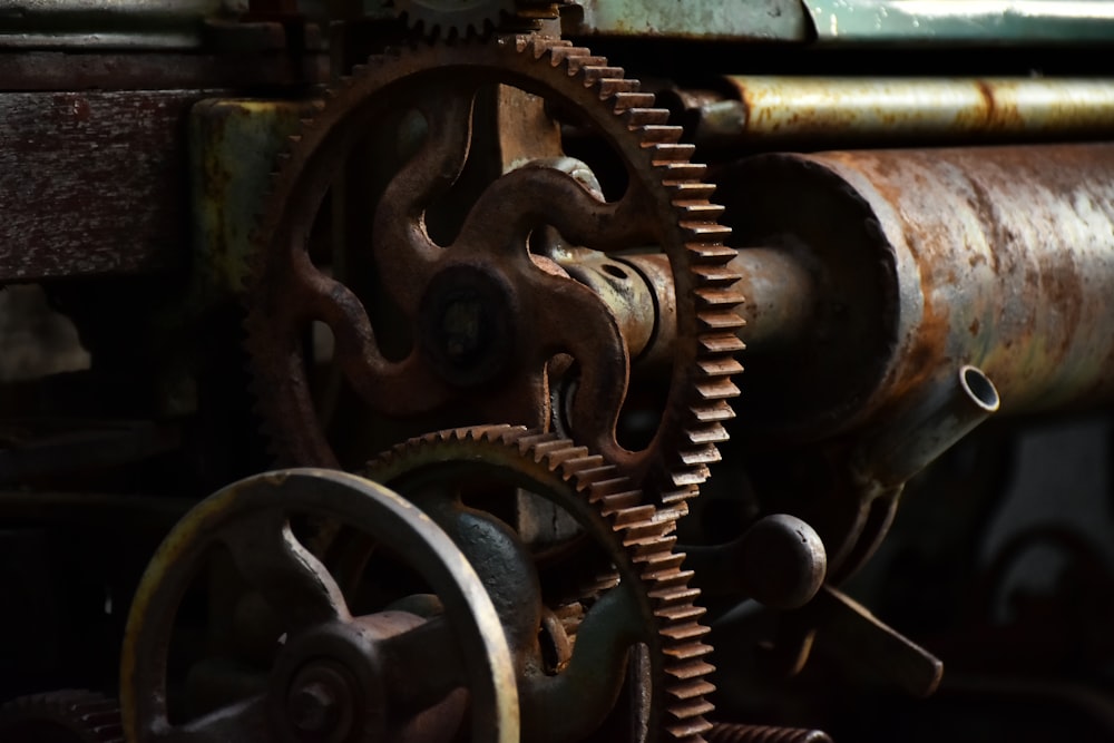 green and brown metal machine