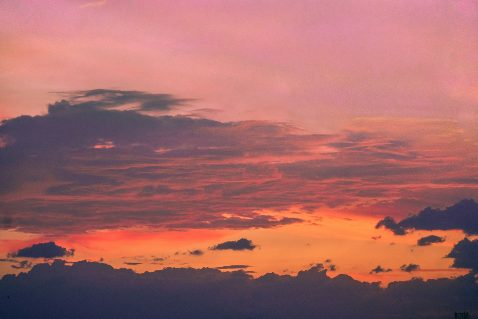 Sony a7 II + Sony E 55-210mm F4.5-6.3 OSS sample photo. Silhouette of mountain during photography