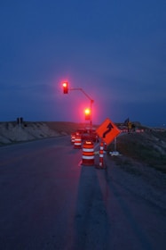 traffic light on red light during night time