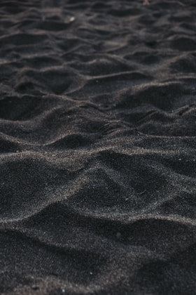 brown sand with water droplets