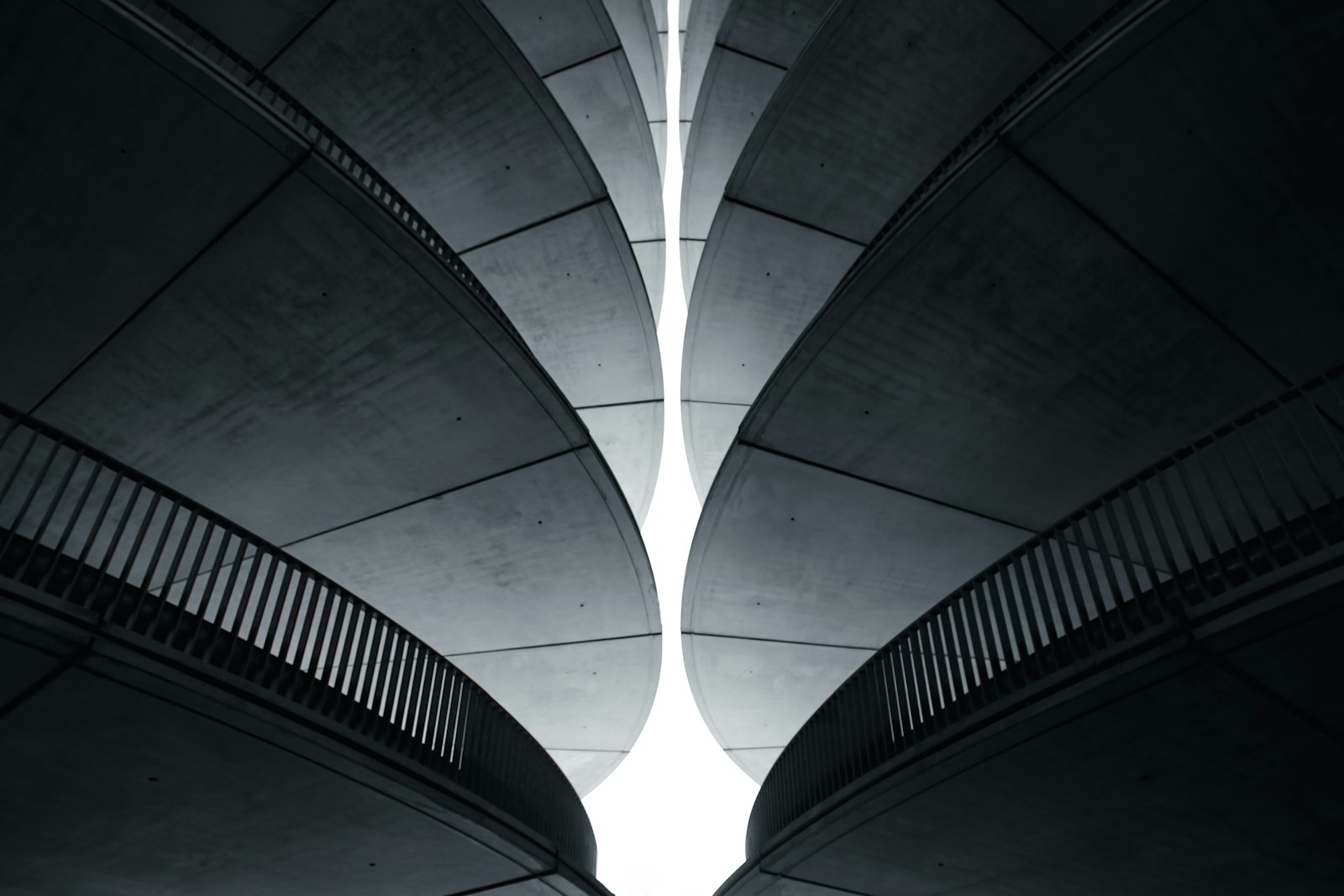 Canon EOS 5D Mark II + Sigma 24-70mm F2.8 EX DG Macro sample photo. Gray concrete tunnel during photography