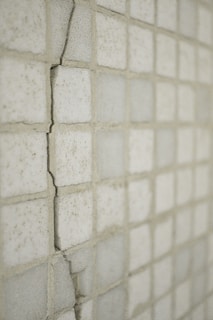 white and brown ceramic tiles