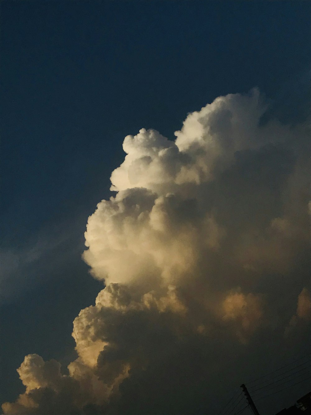 white clouds and blue sky during daytime