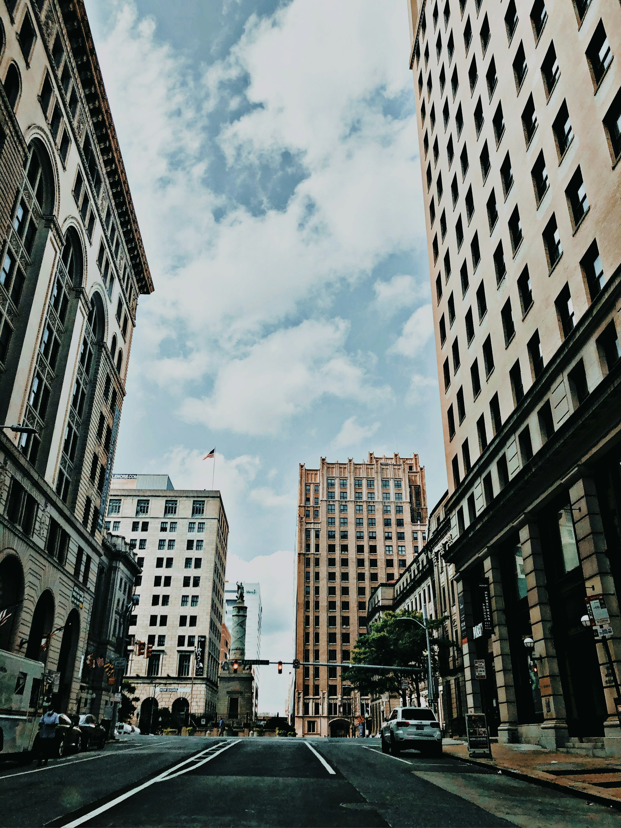 Baltimore: Exploring Local Cuisine and Traditional Dishes