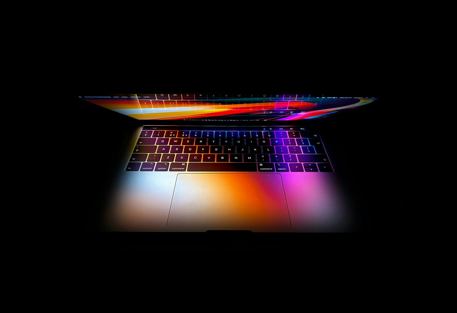 gray computer monitor