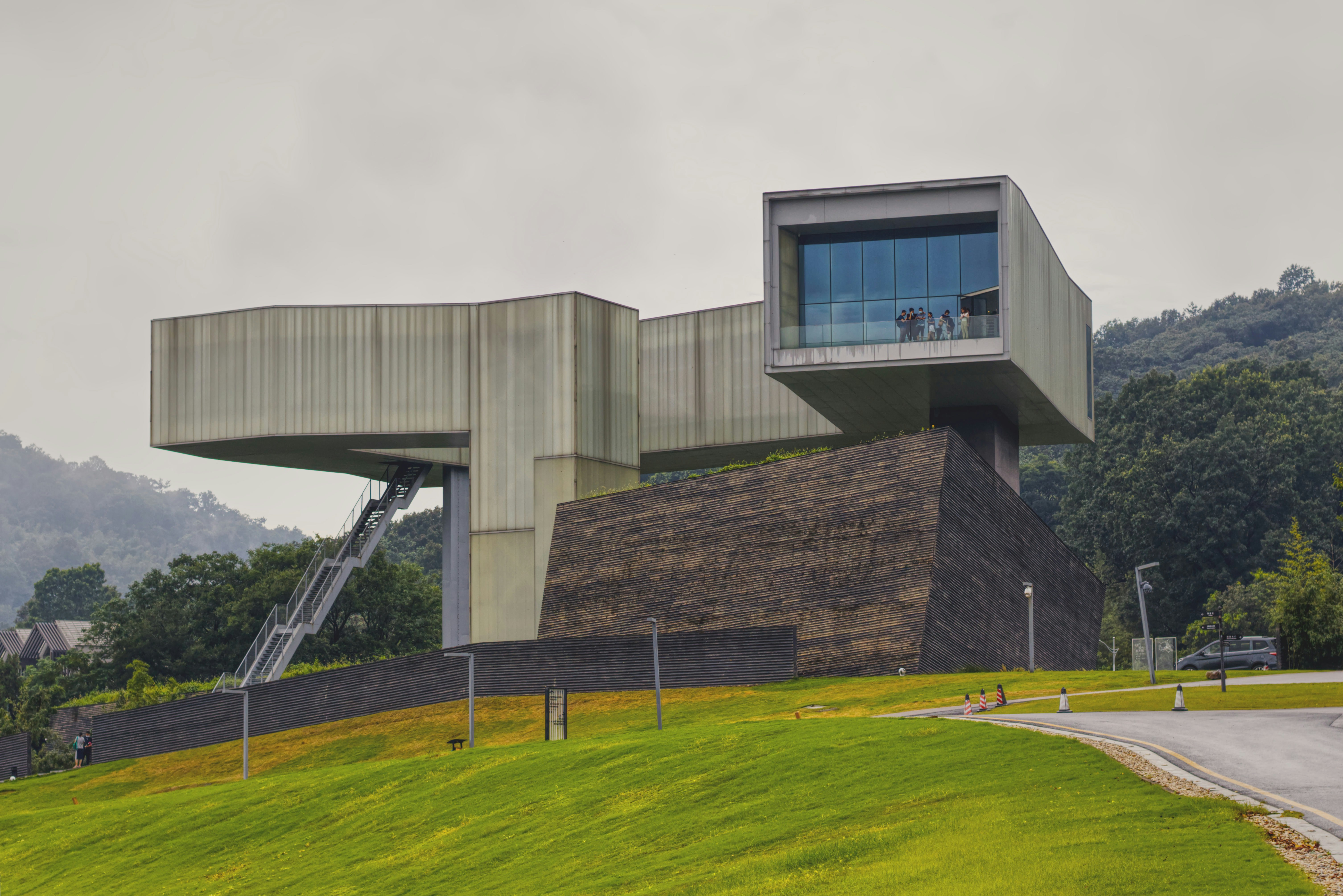 Sifang Art Museum /Designed by Steven Holl 南京四方当代美术馆