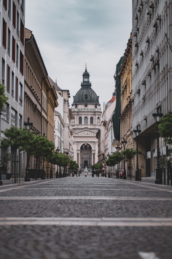 Budapest Travel Guide: Exploring the Gems of Hungary