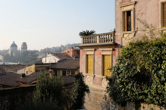 Wohnung in Italien Risiken und Steuern