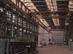 green and brown industrial machine