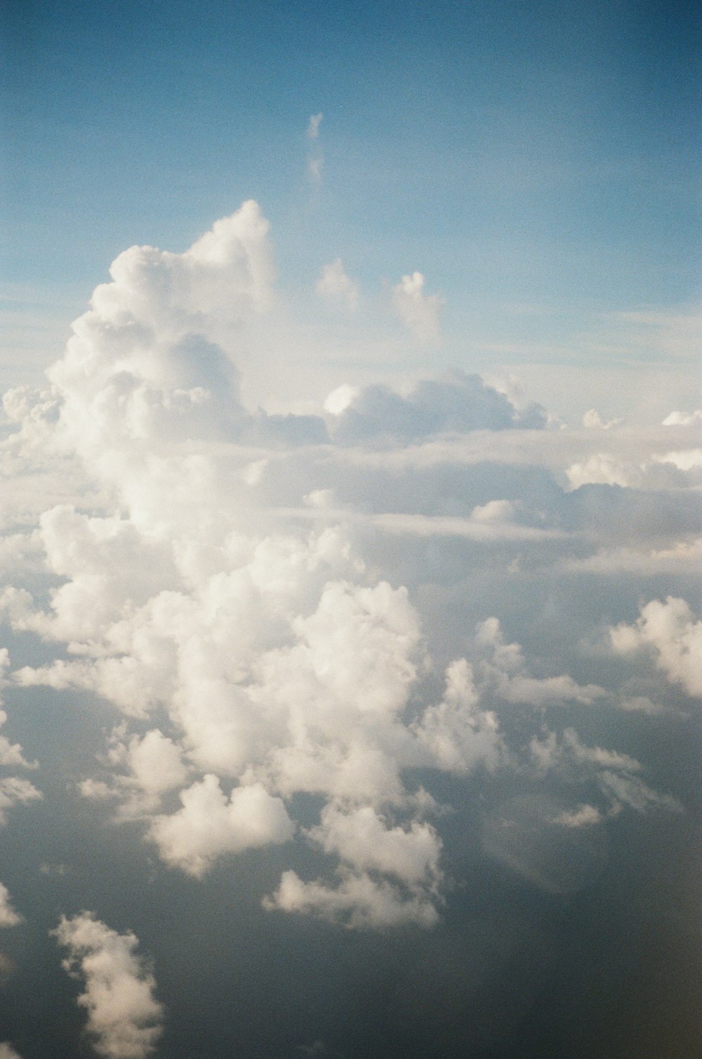 white clouds and blue sky during daytime