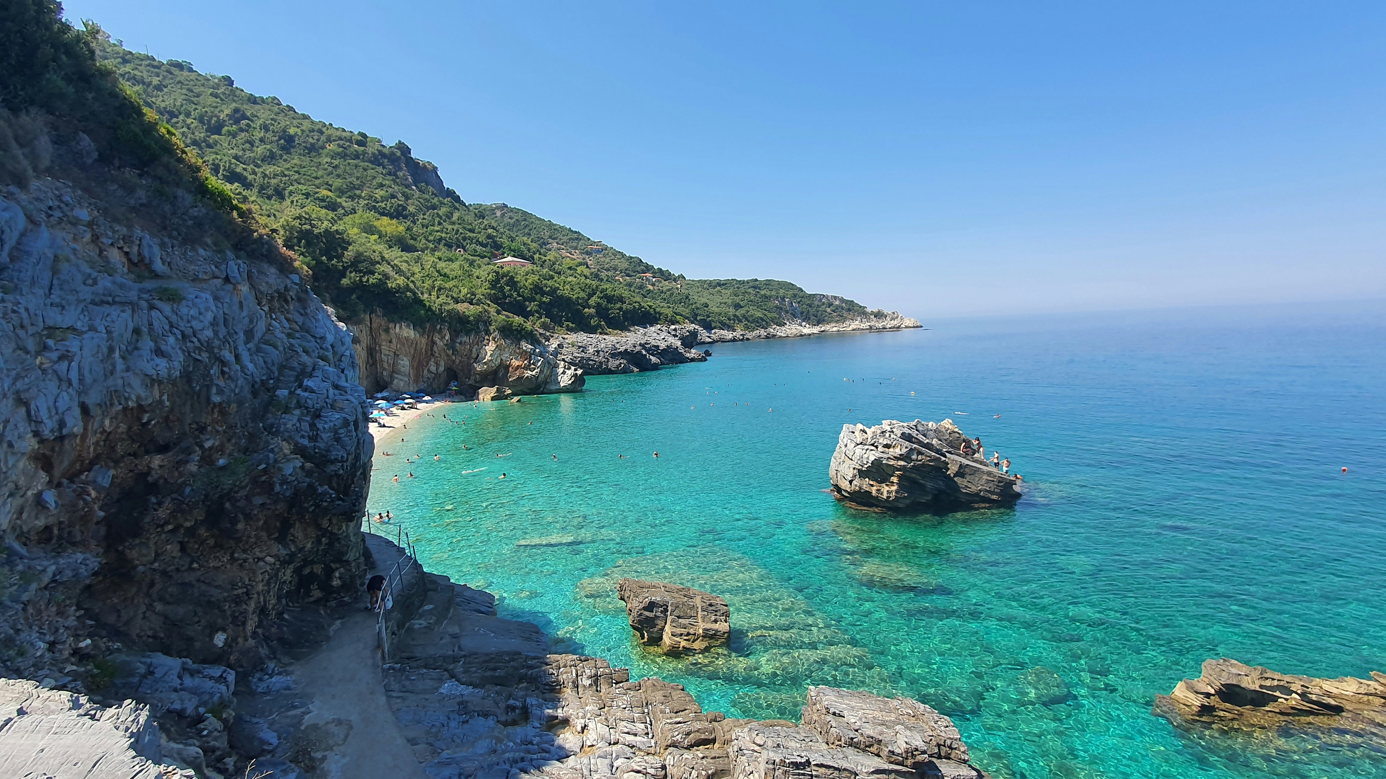 Photo by marinflorentin