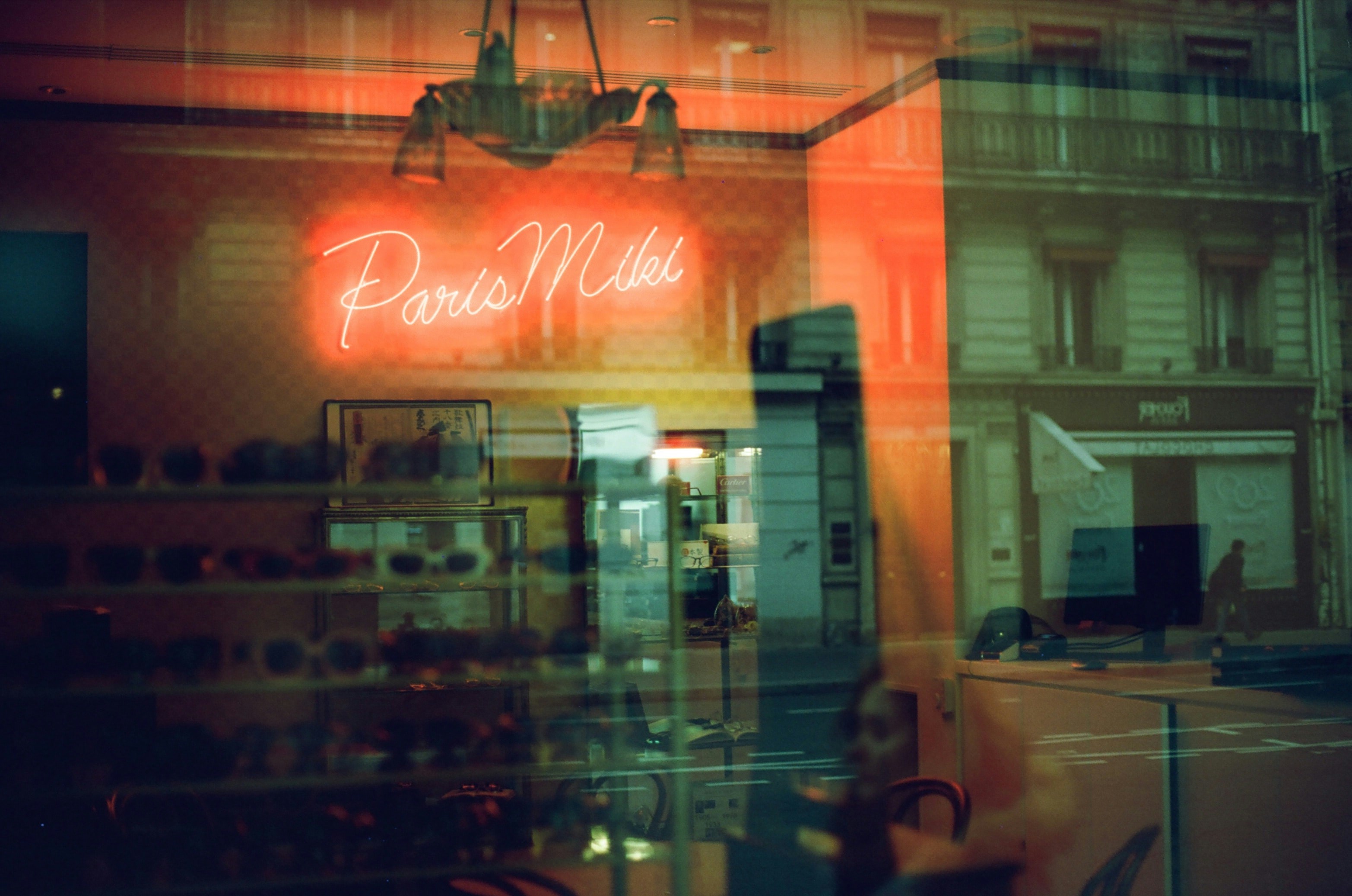 red and white UNKs coffee store