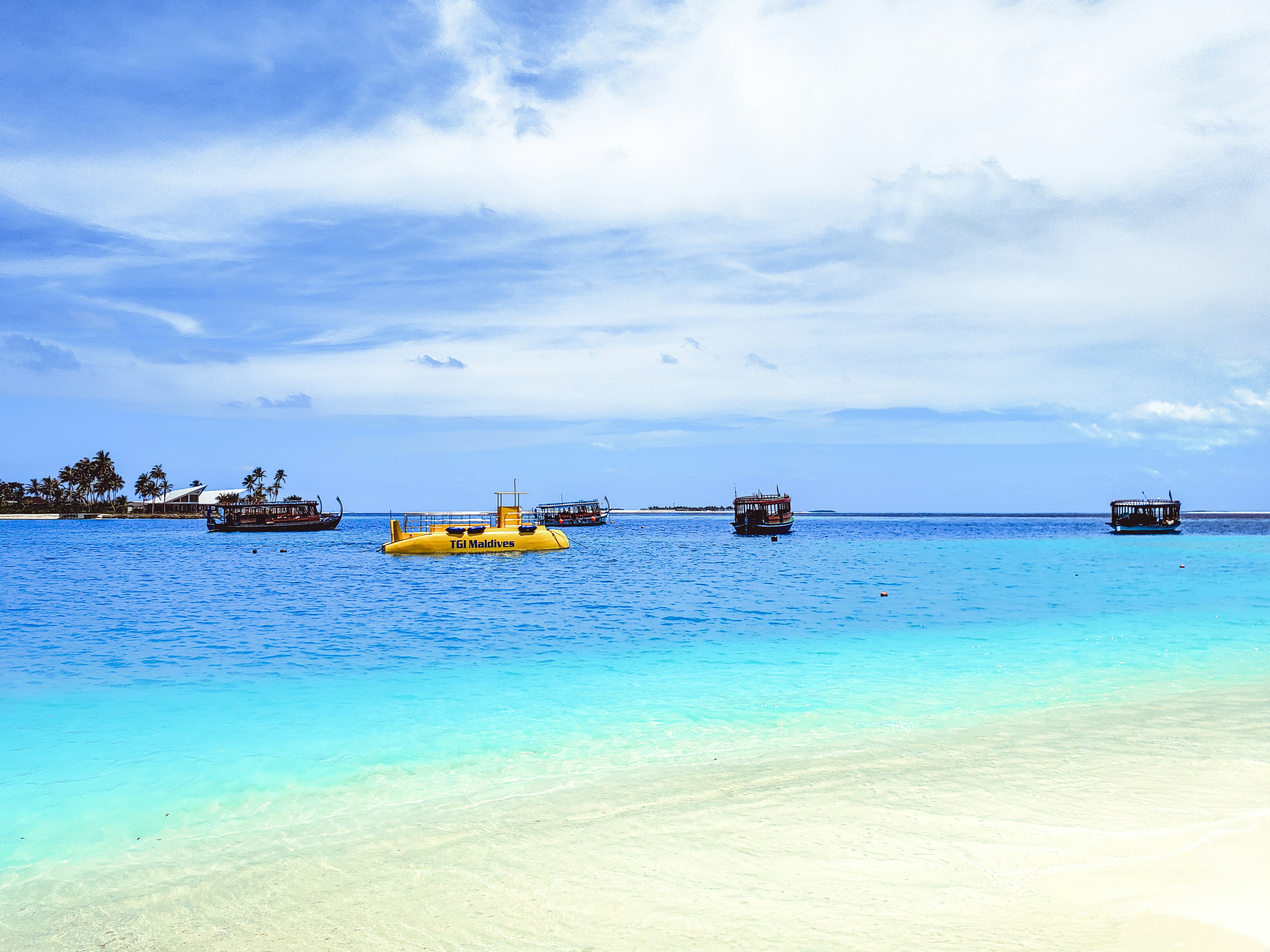 Photo by weweclub_wewe