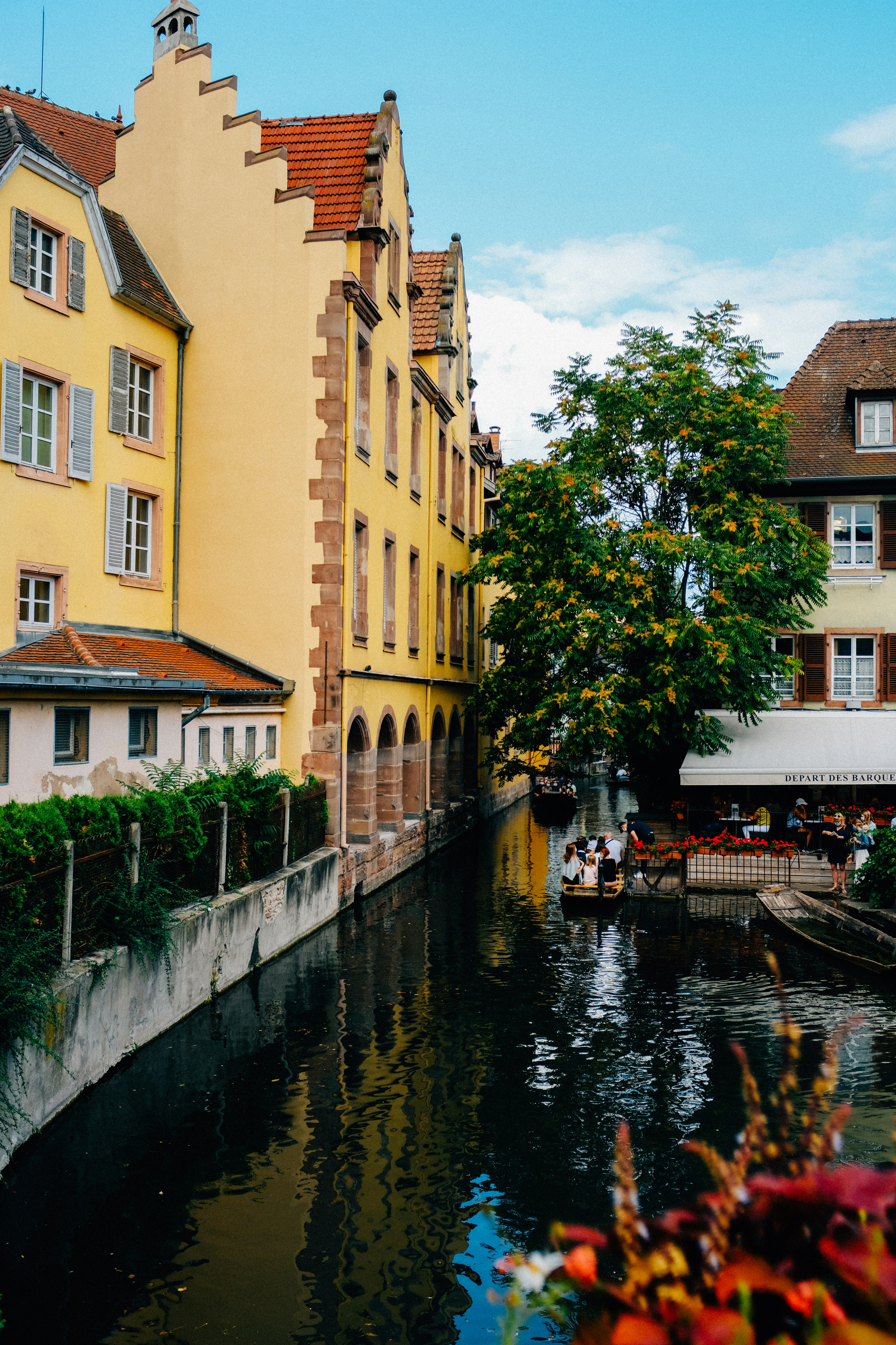 Photo by adrienolichon