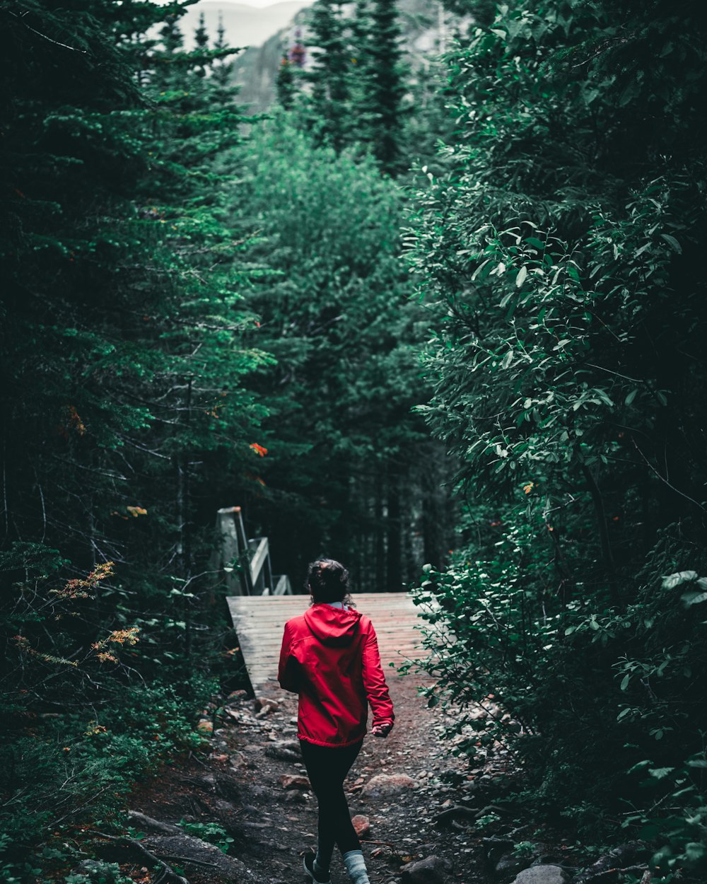 Woman wearing red cami minidress standing outdoor during daytime photo –  Free Human Image on Unsplash