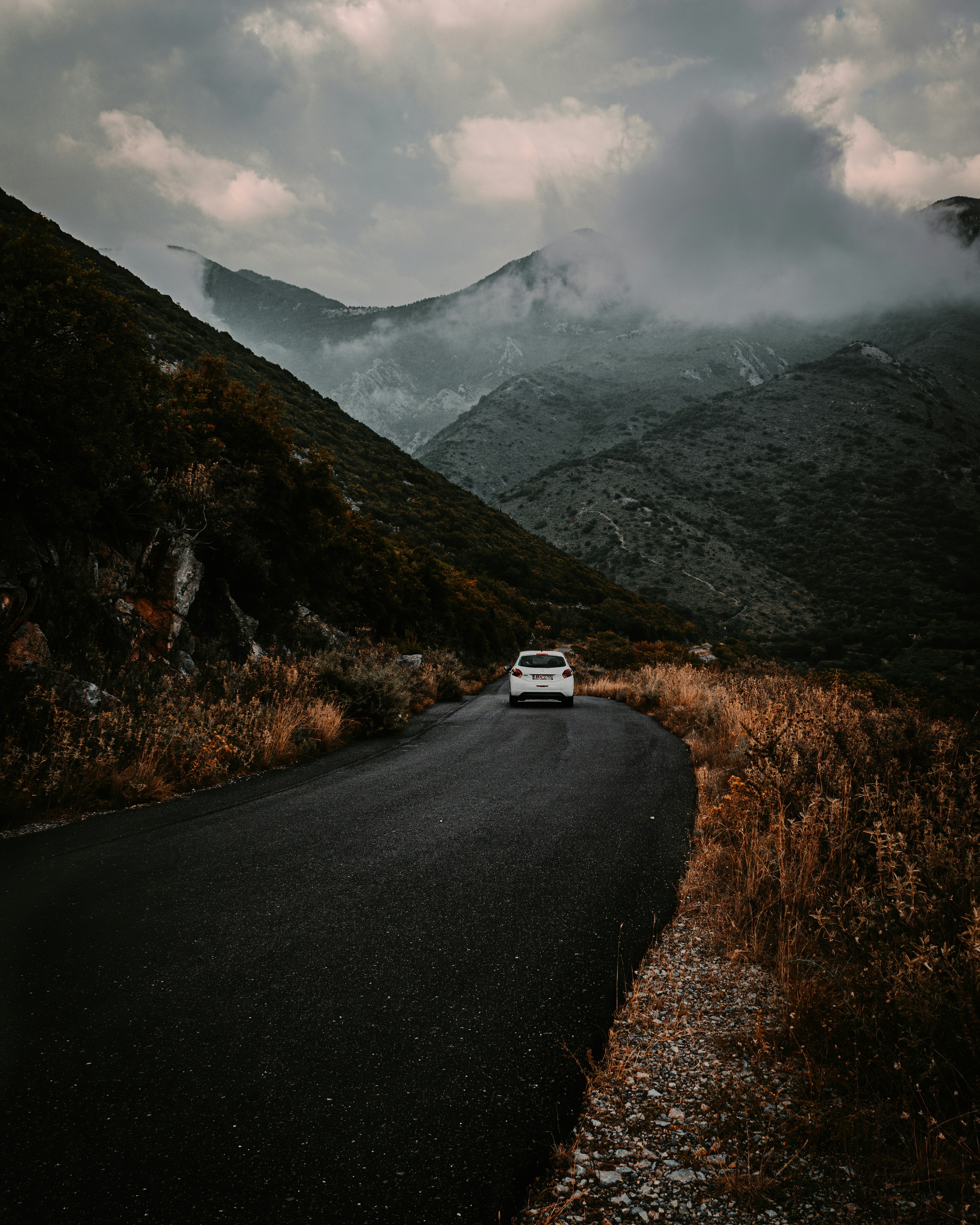 Mountain Car Pictures | Download Free Images on Unsplash