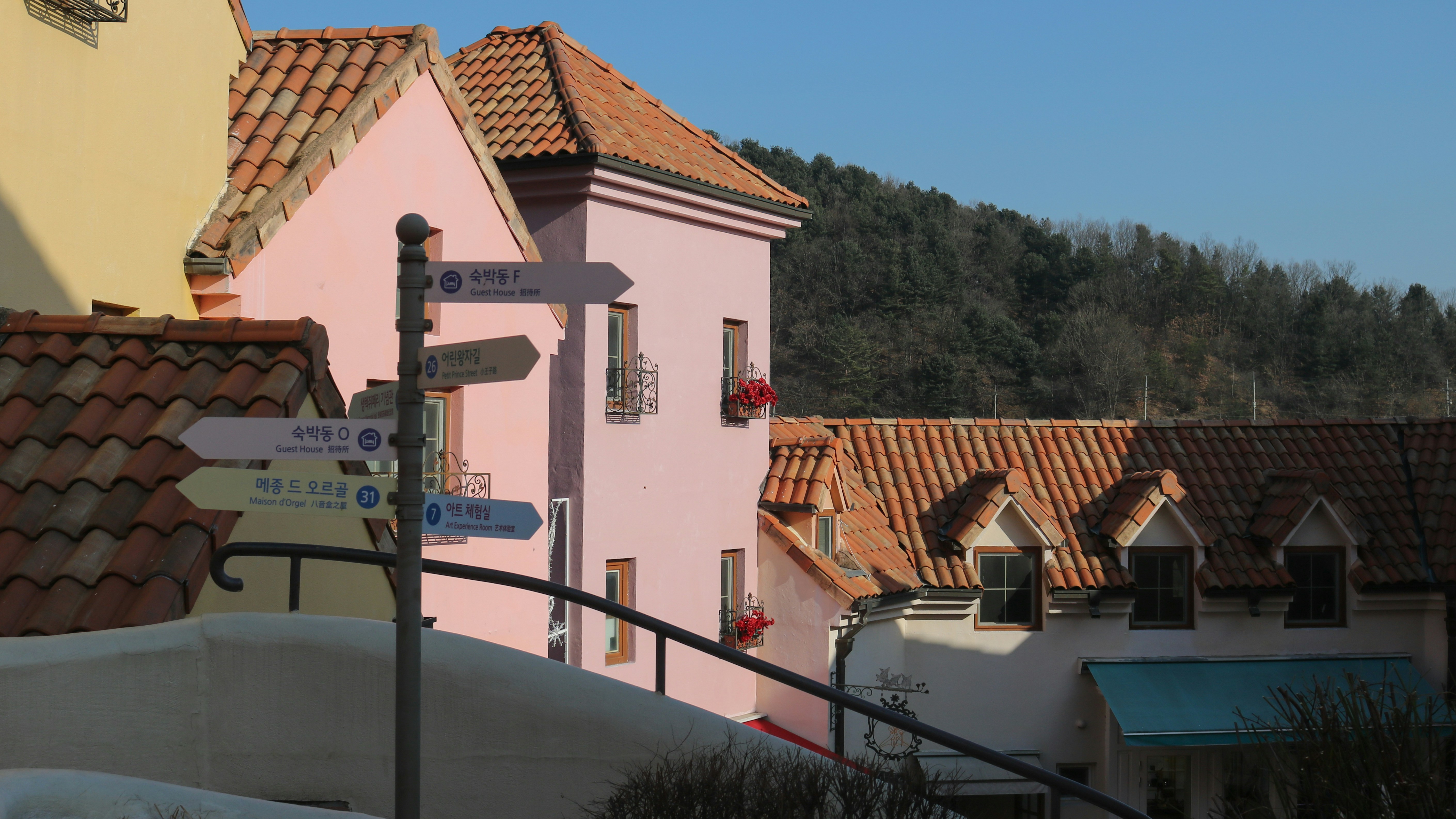 Photo by yvonneassen