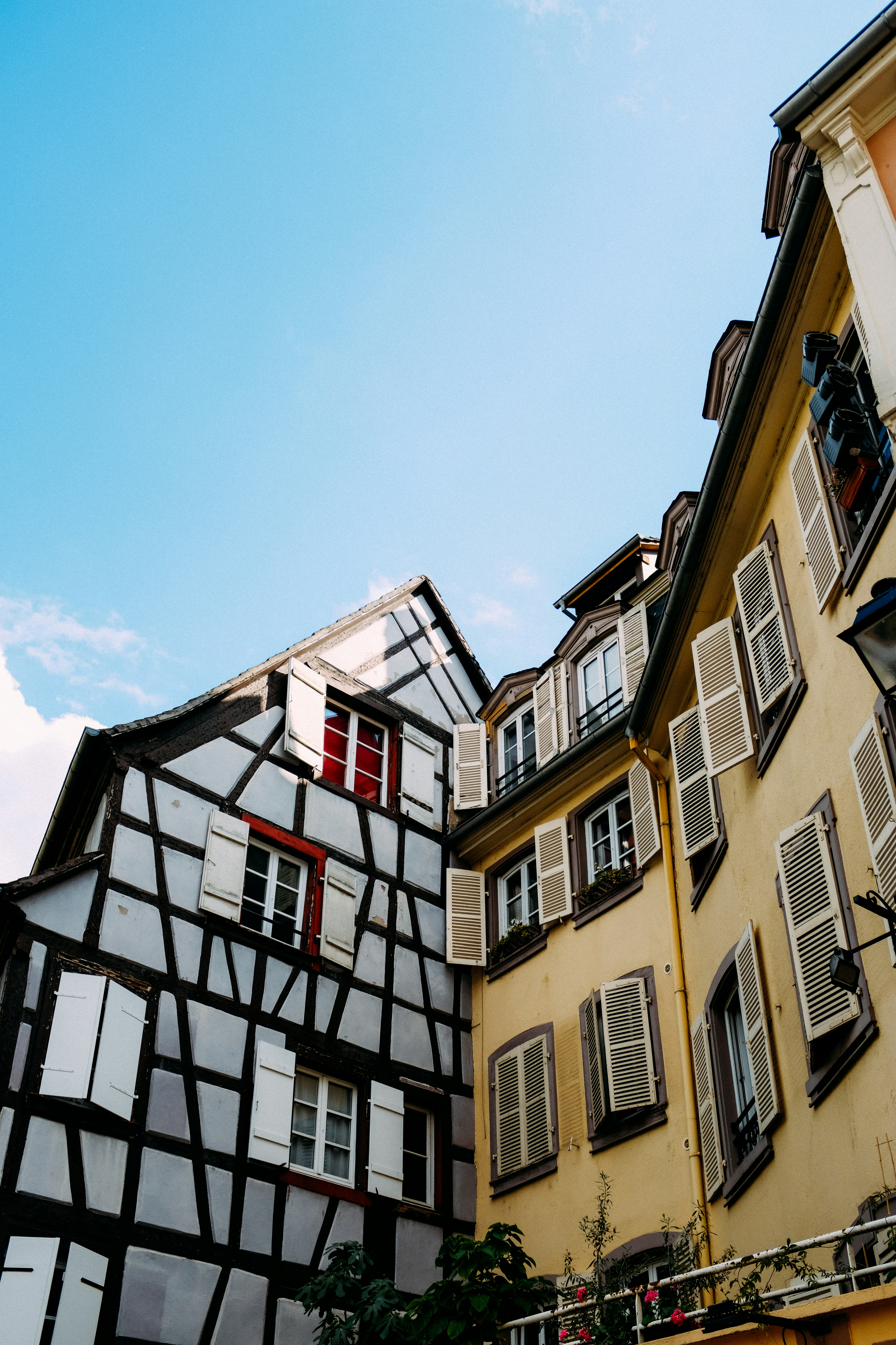 Photo by adrienolichon