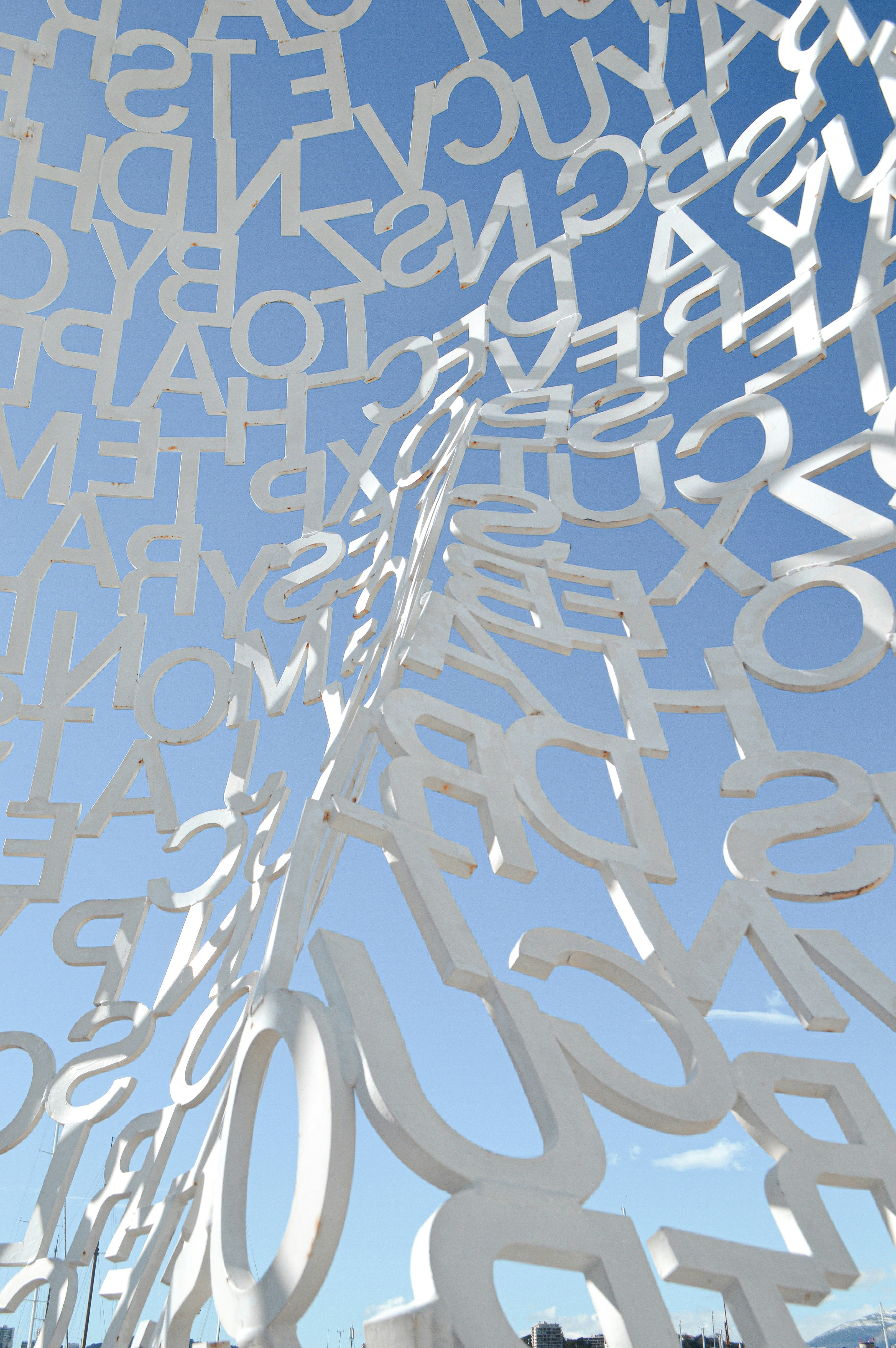 DigitalES analiza las posibilidades de los pequeños modelos de lenguaje (SLM)