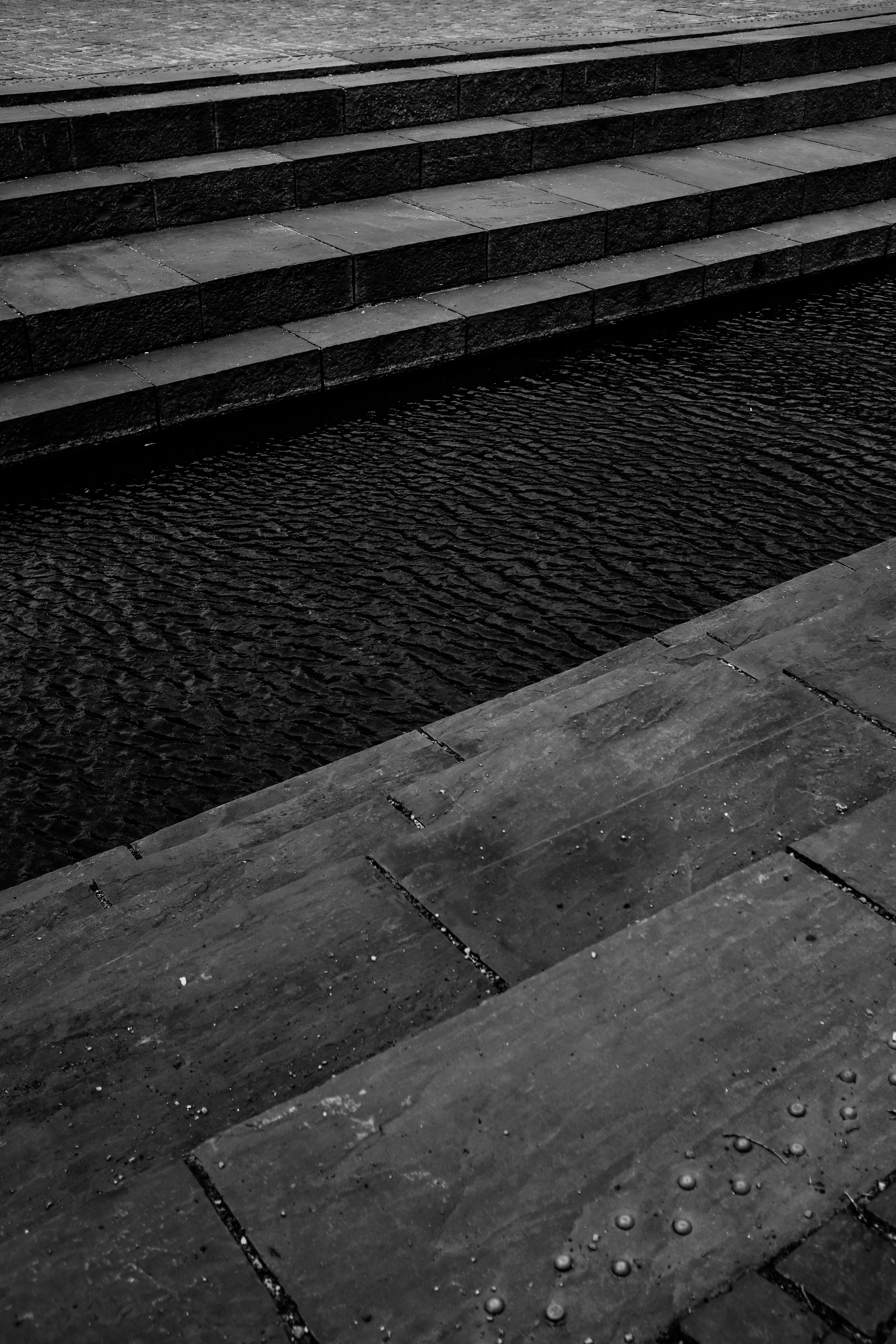 Photo by adrienolichon