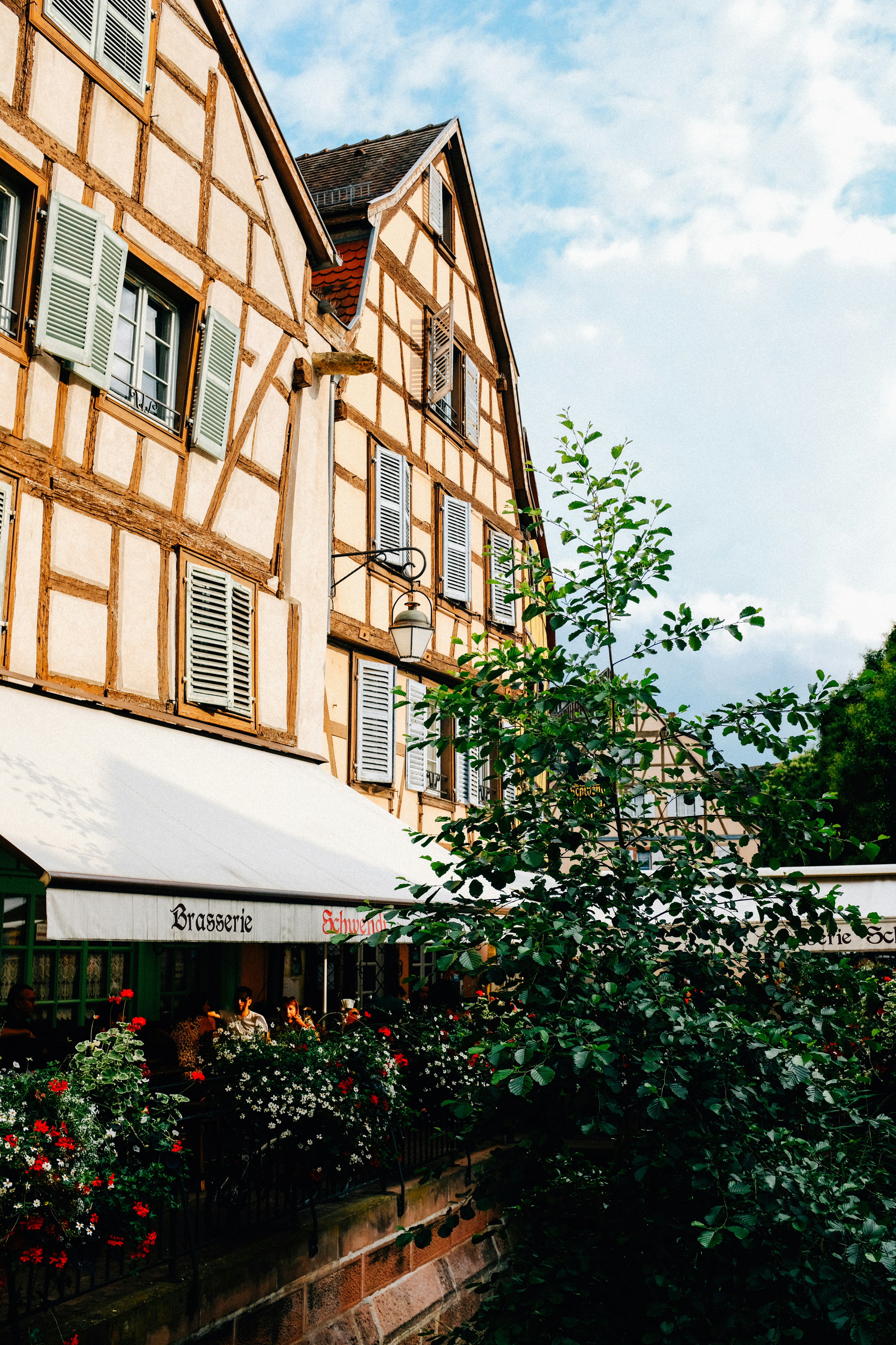 Photo by adrienolichon